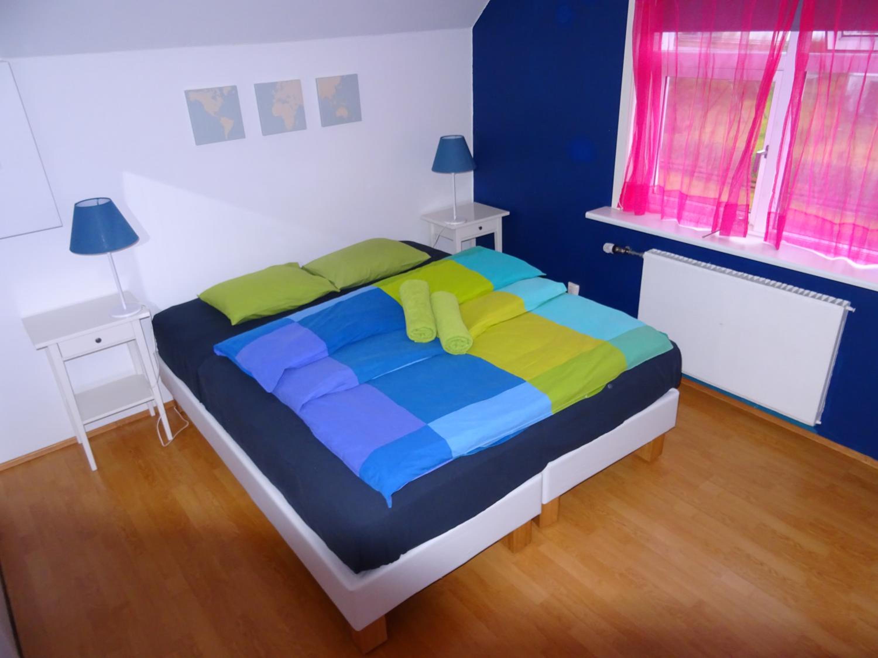Economy Double Room with Shared Bathroom  photo 2