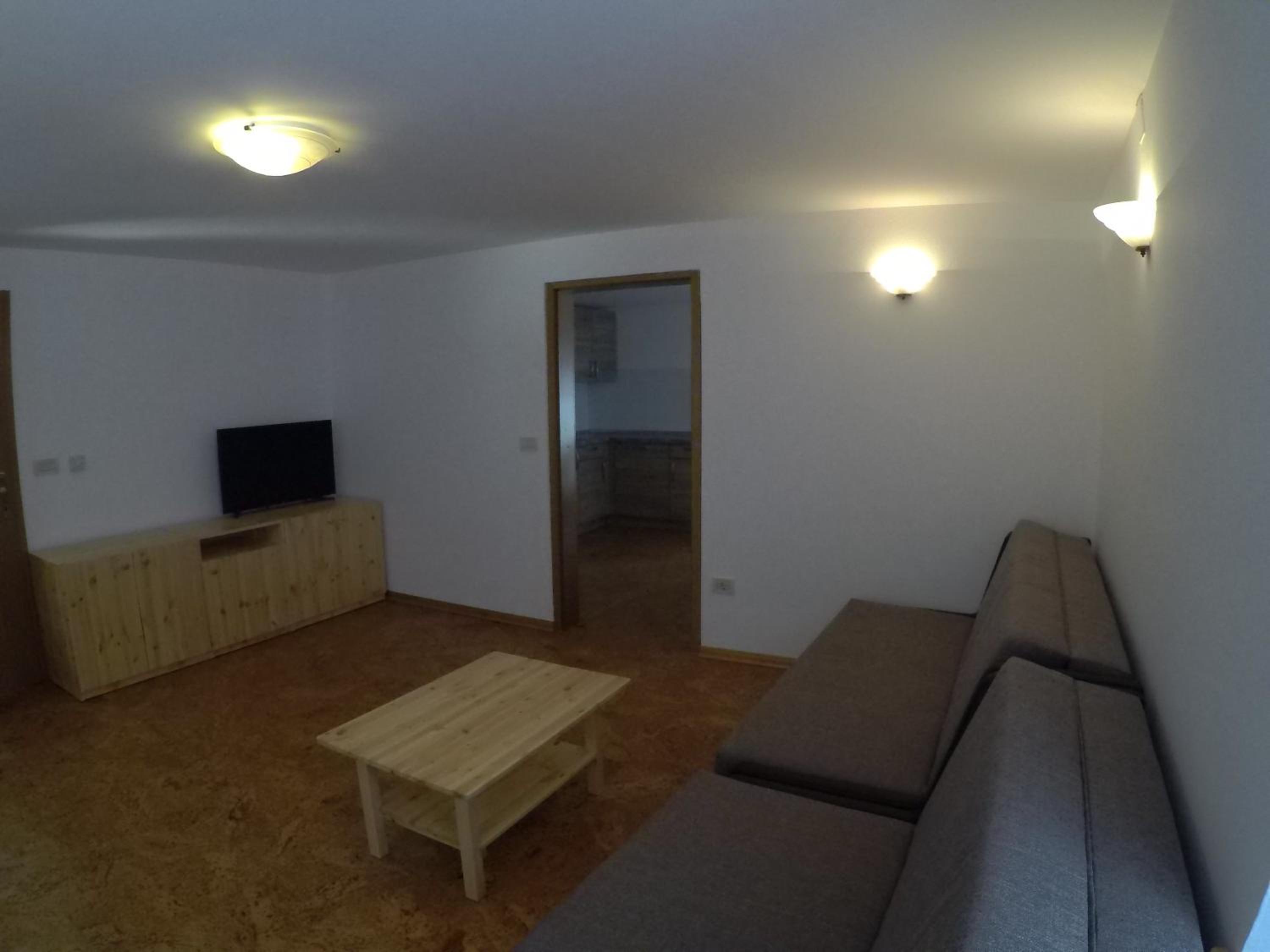 Two-Bedroom House - Photo 18