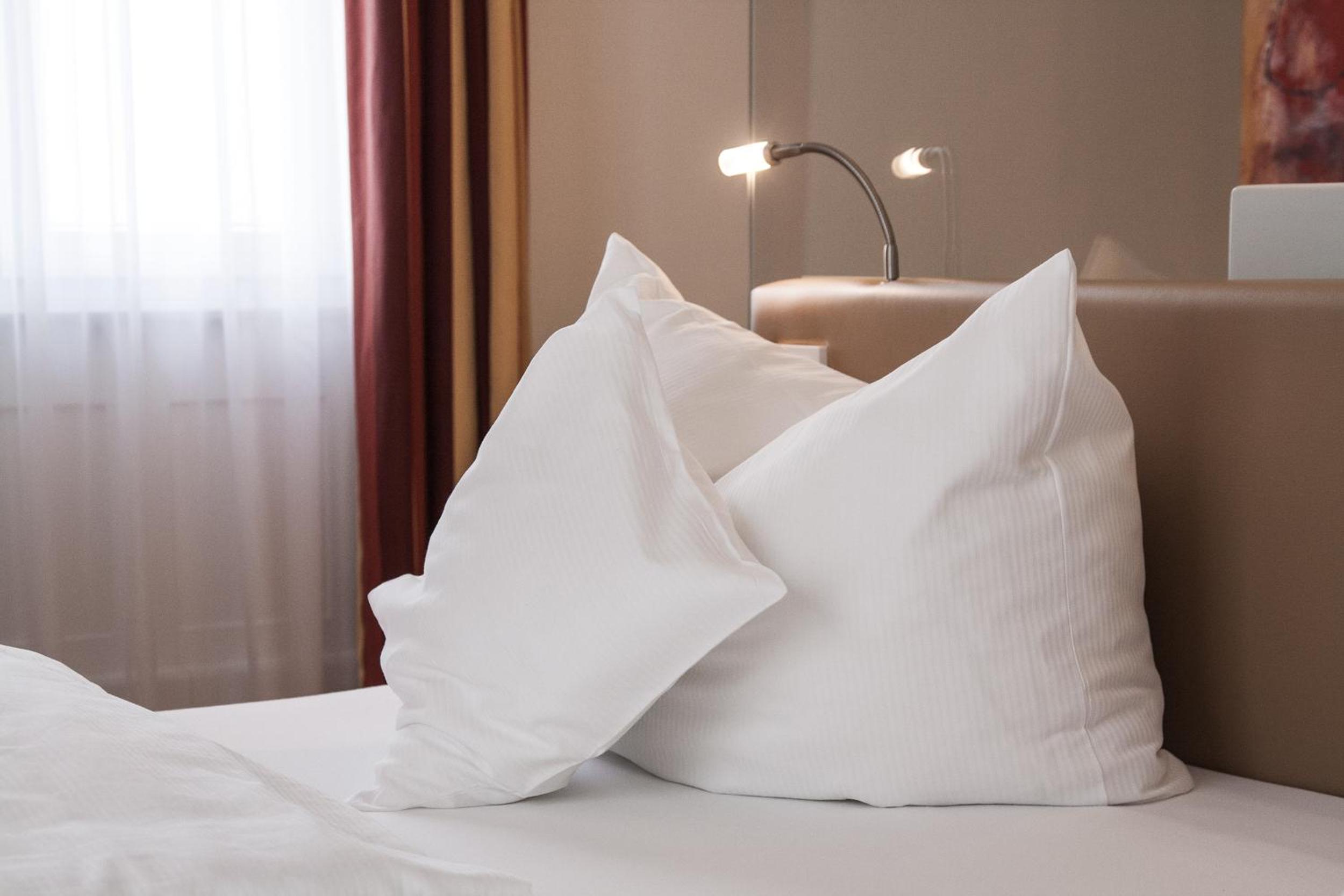 Standard Double Room - Photo 6