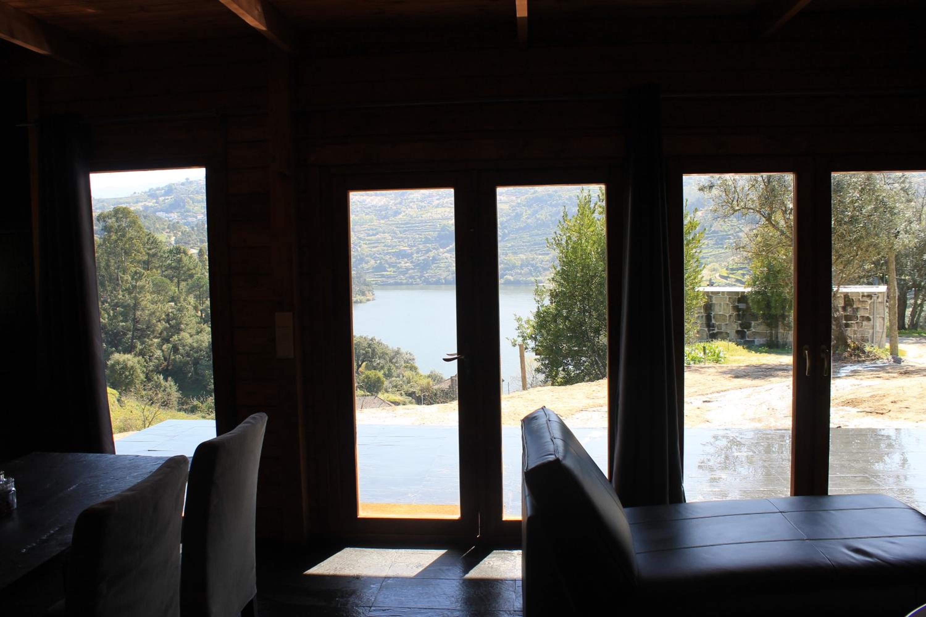Studio with Balcony - Photo 10
