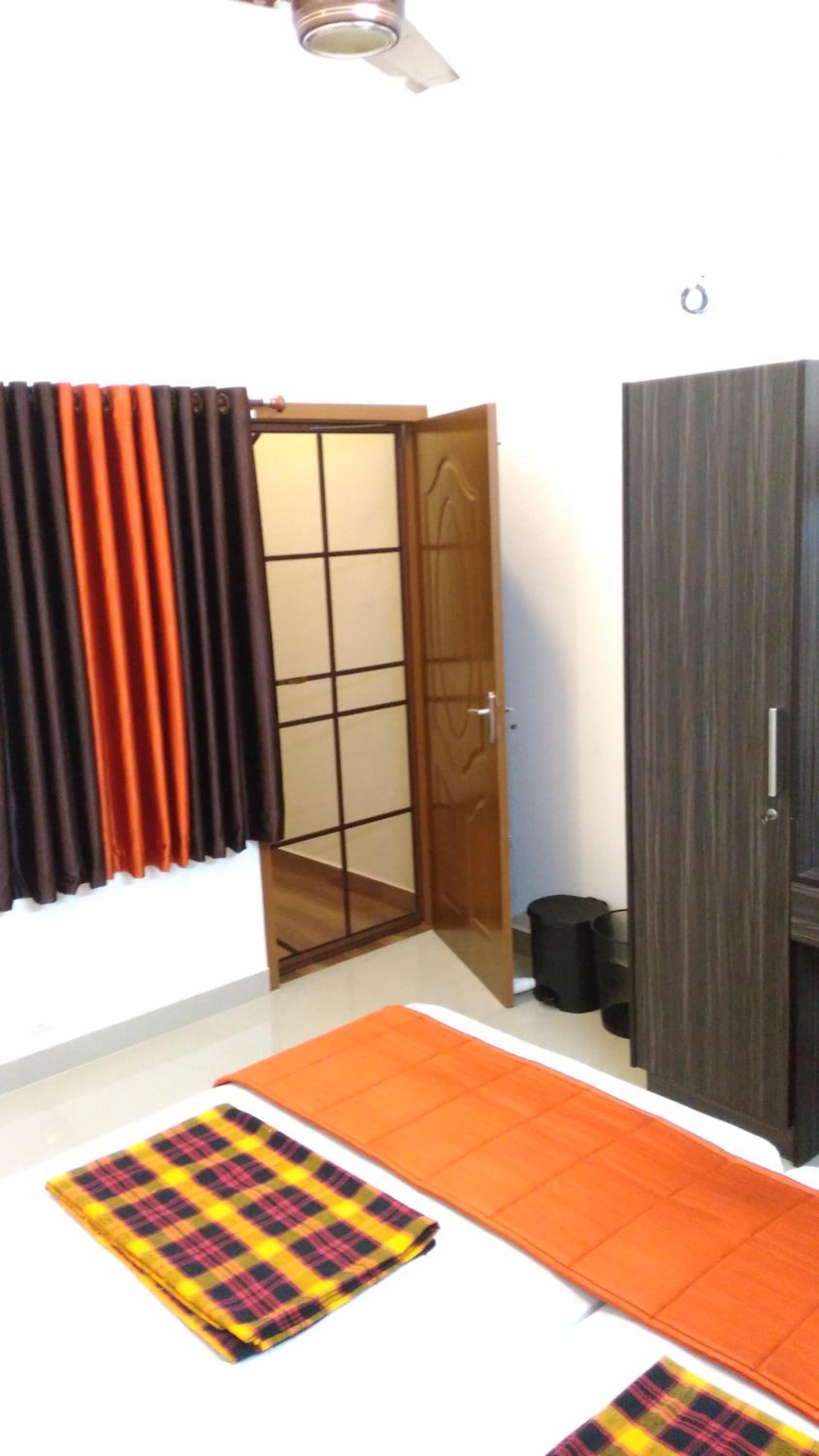 Queen Room with Balcony photo 3