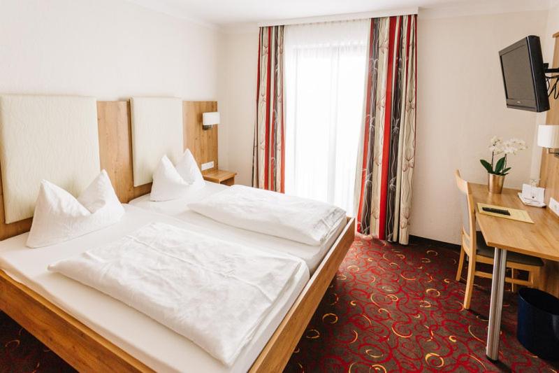 Double Room - Photo 1