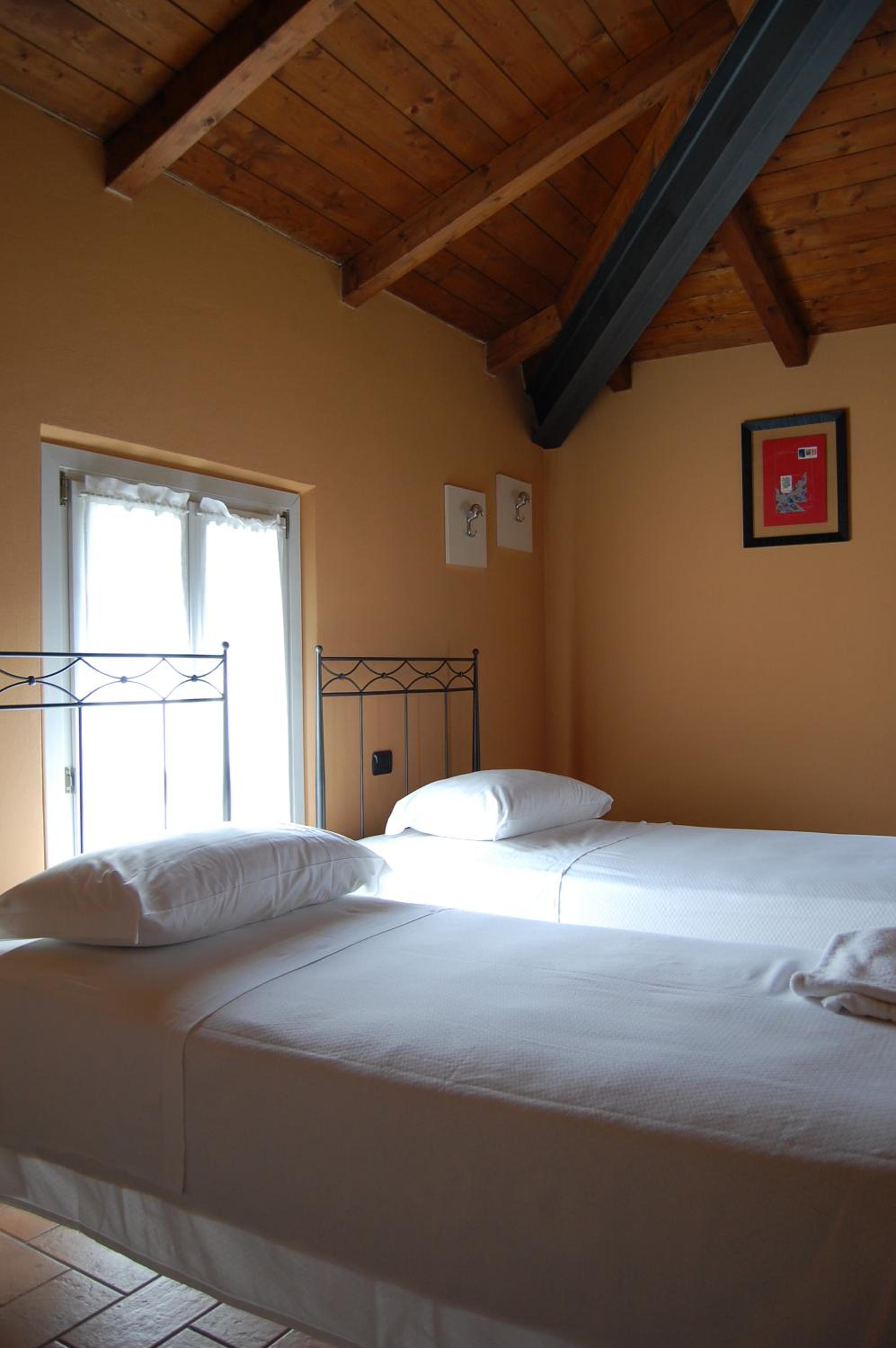 Triple Room - Photo 2