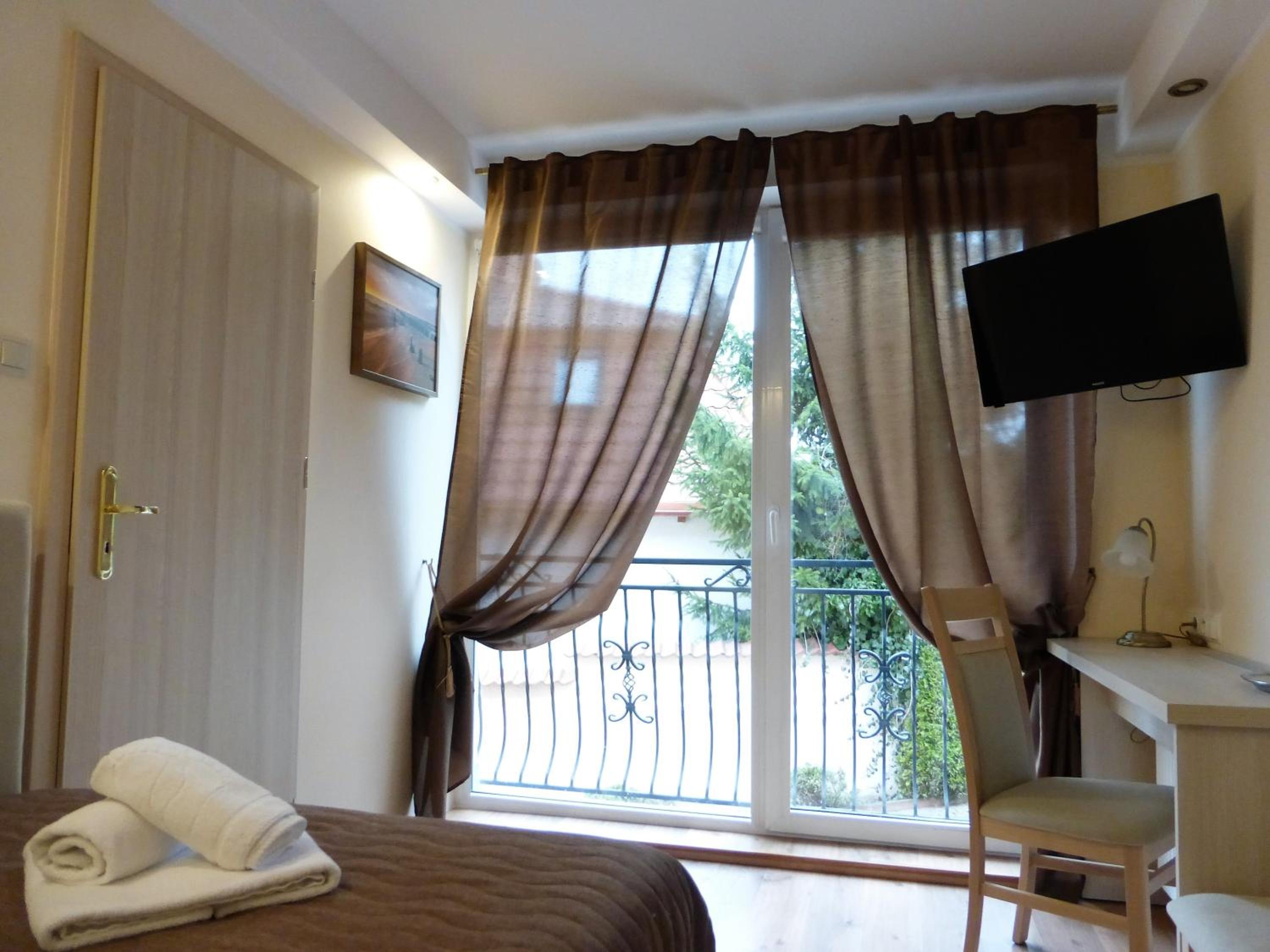 Premium Triple Room