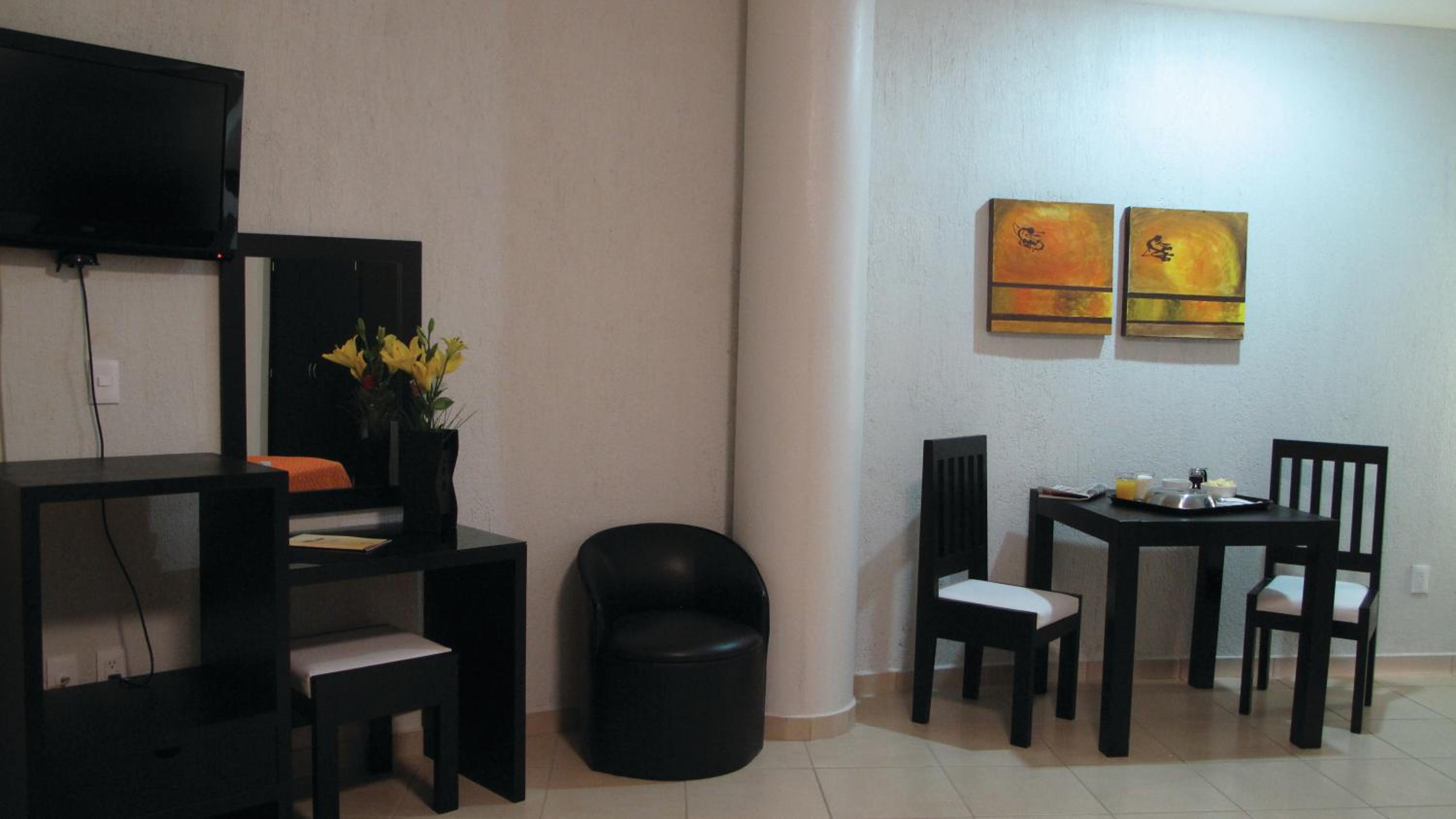King Suite - Photo 4
