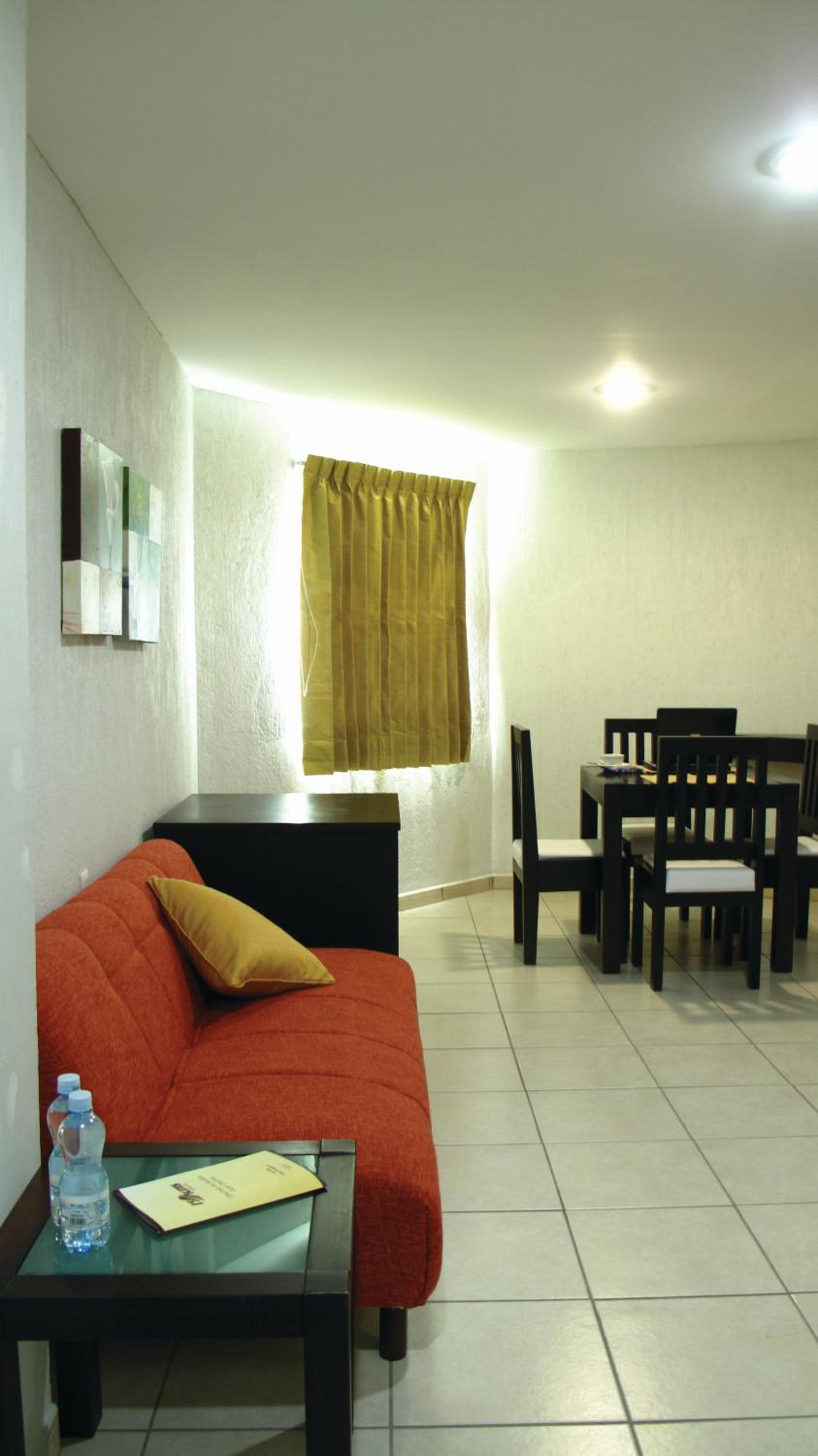 Junior Suite with King Size Bed - Photo 9