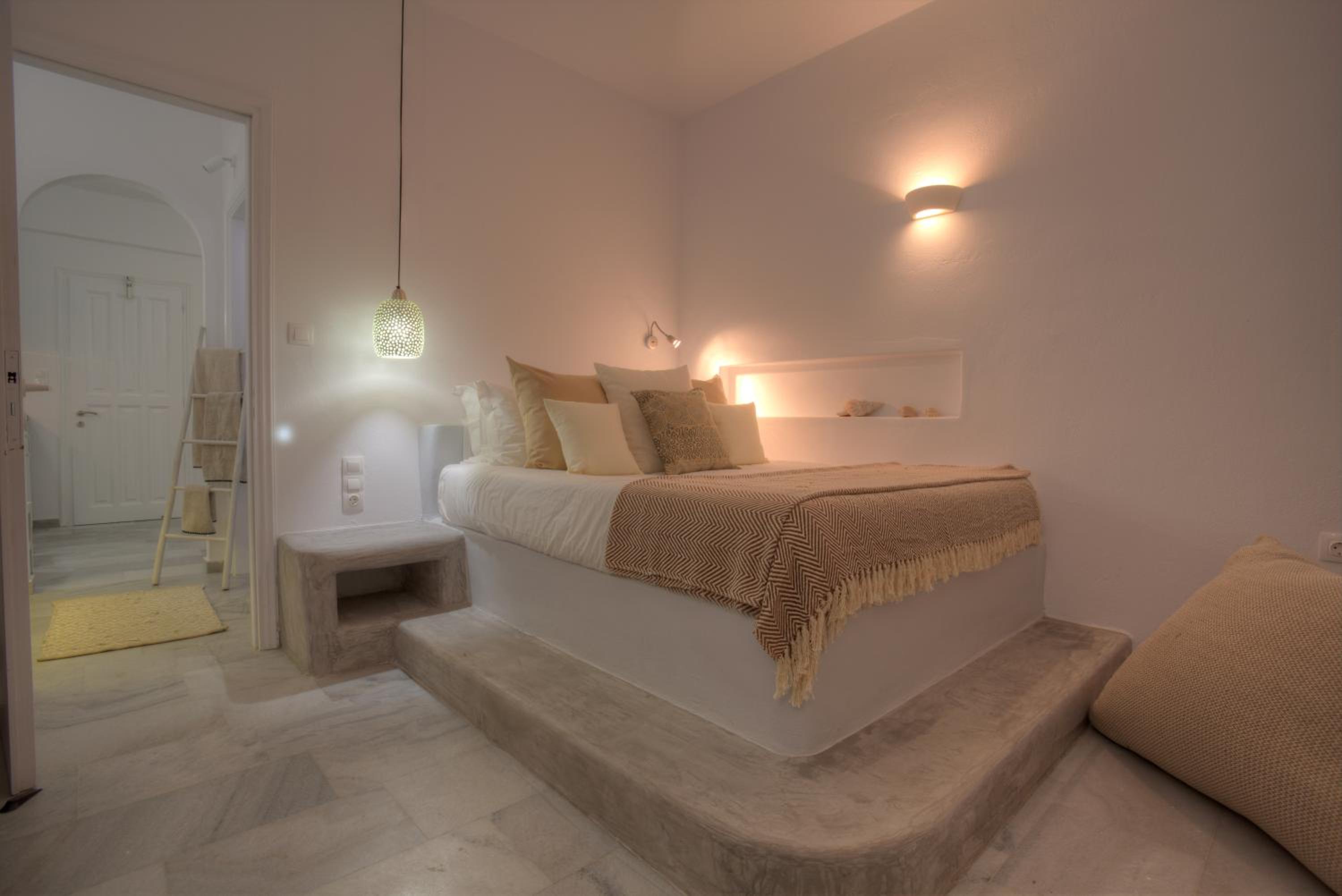 Suite with Garden View