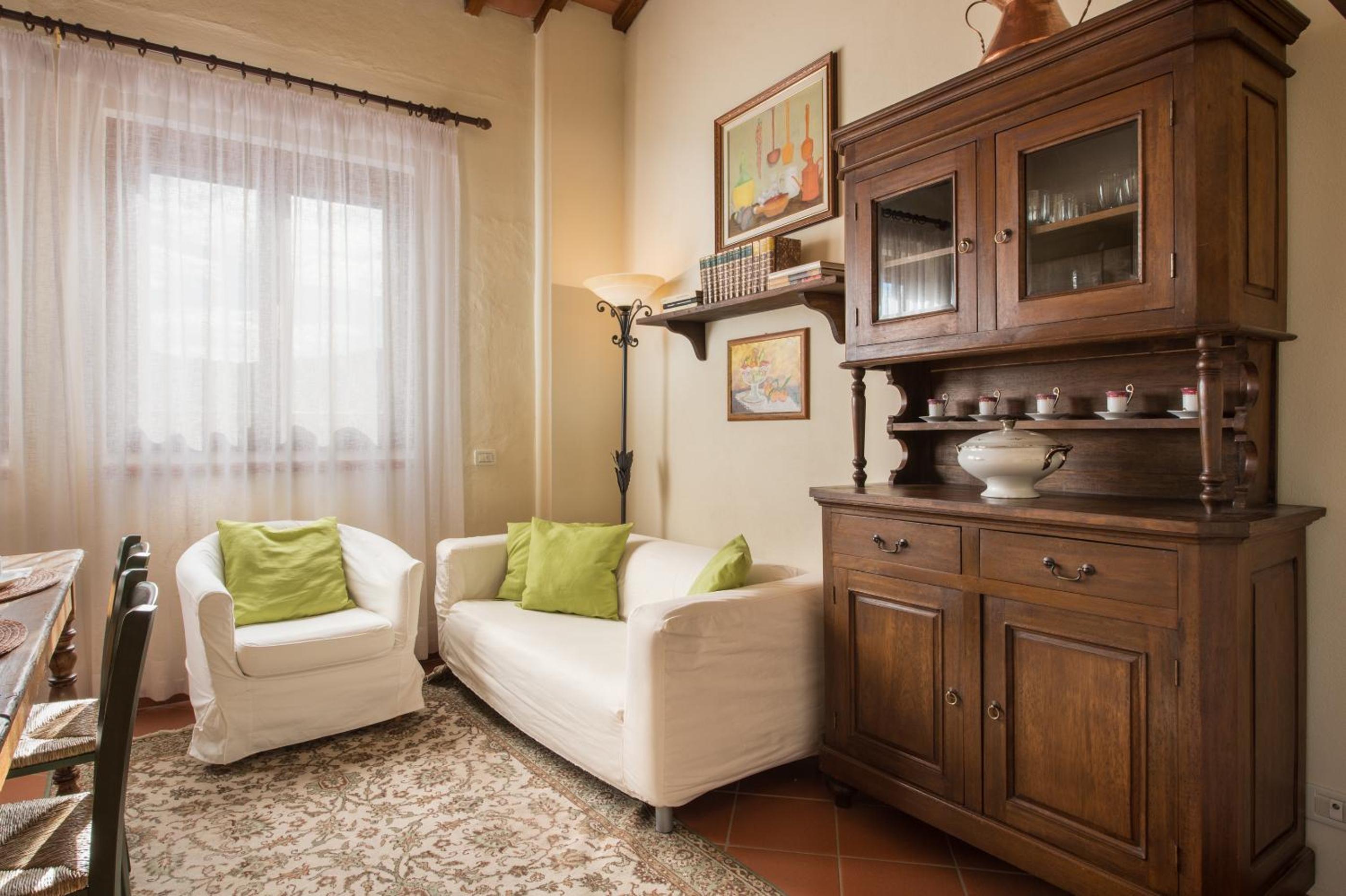Three-Bedroom House photo 1