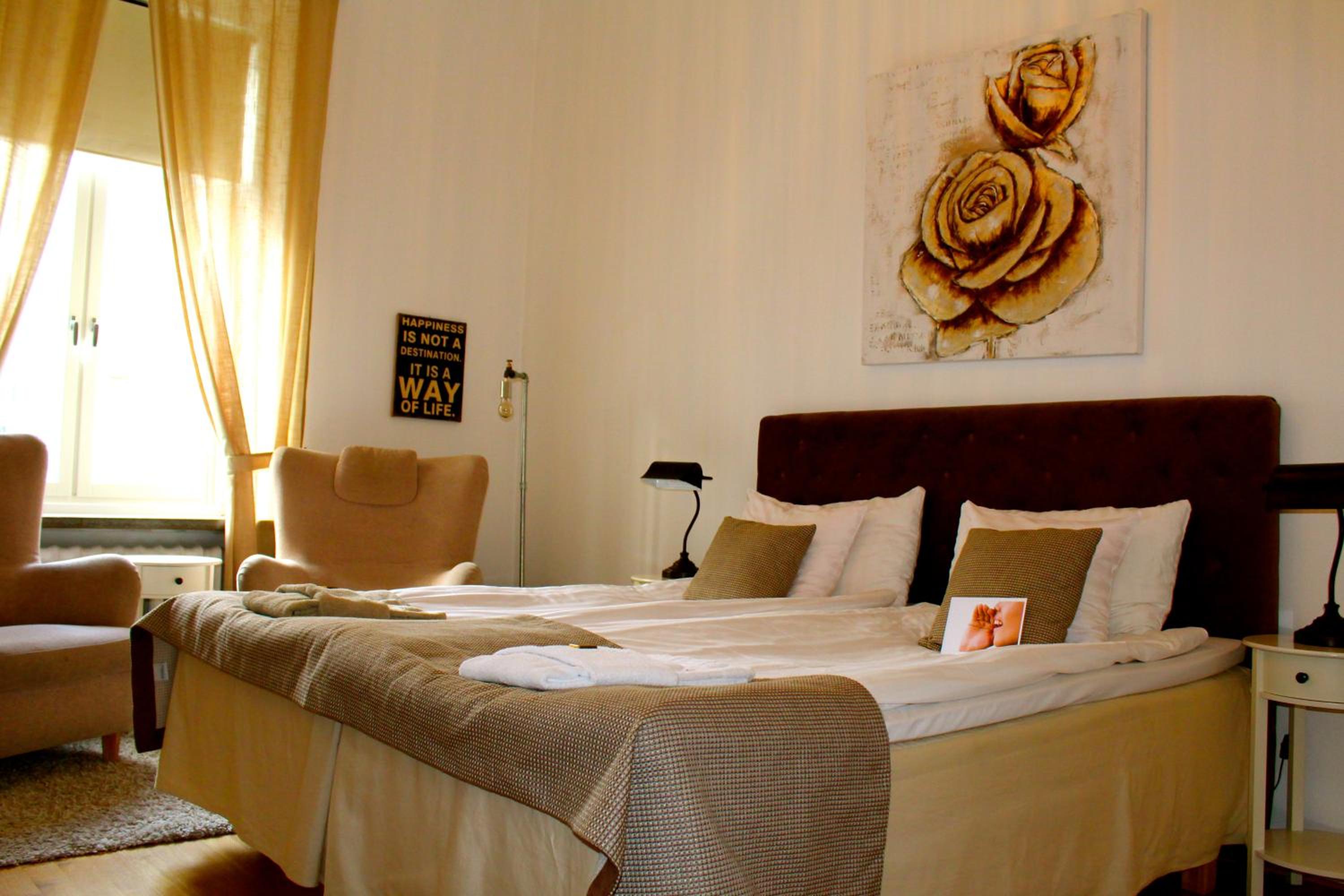 Double Room - Photo 1