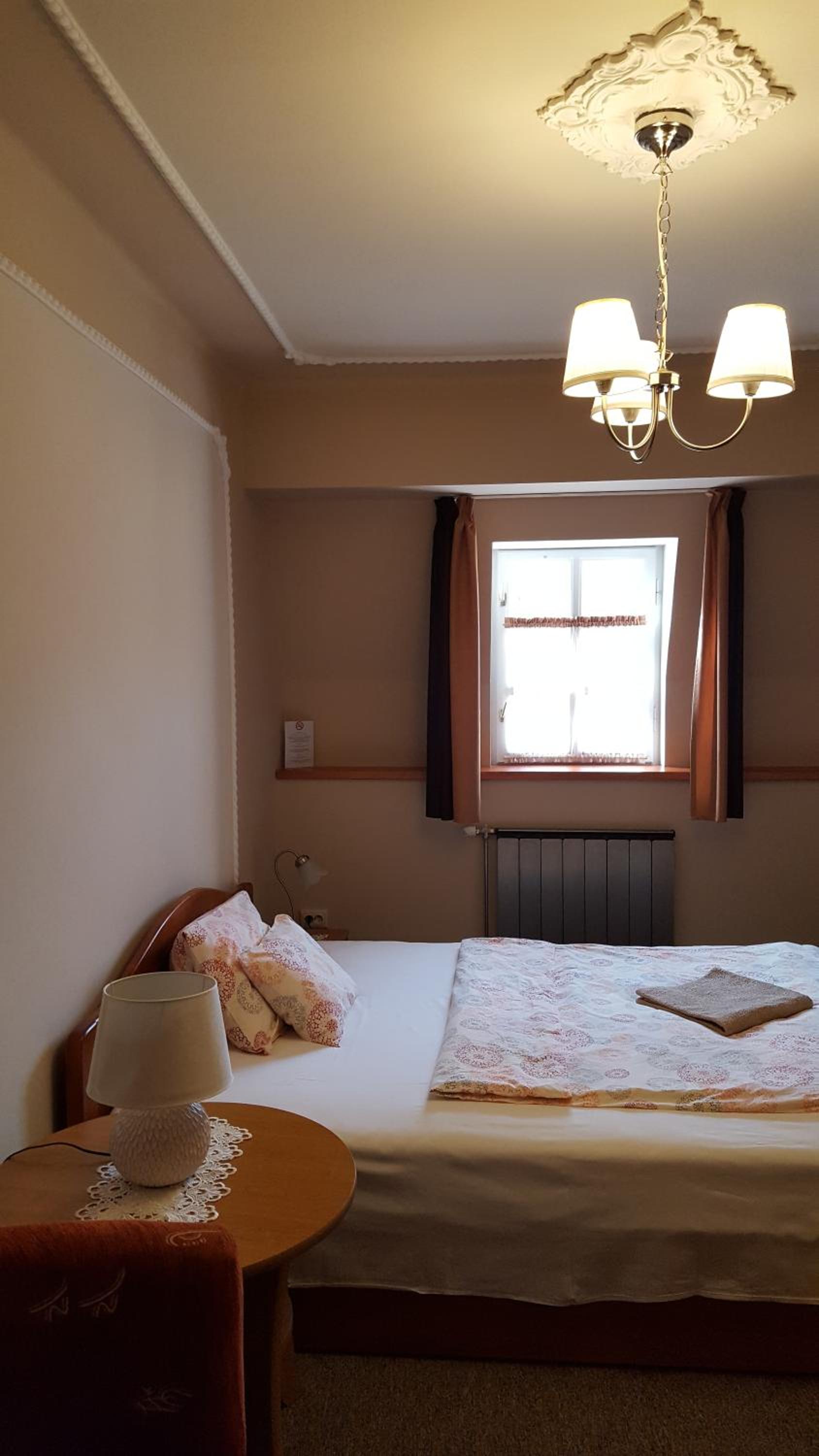 Double Room - Photo 3
