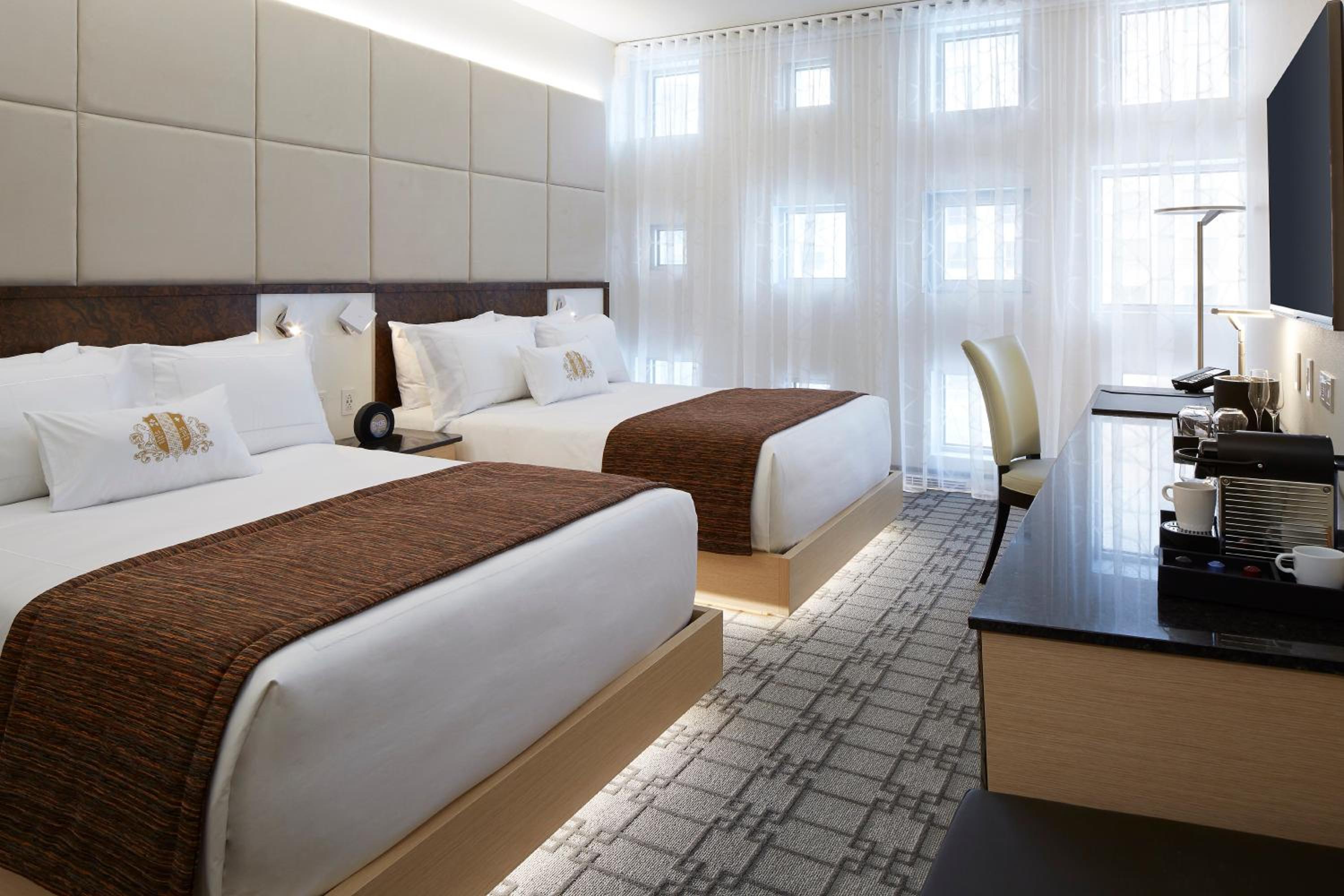 Deluxe Queen Room with Two Queen Beds