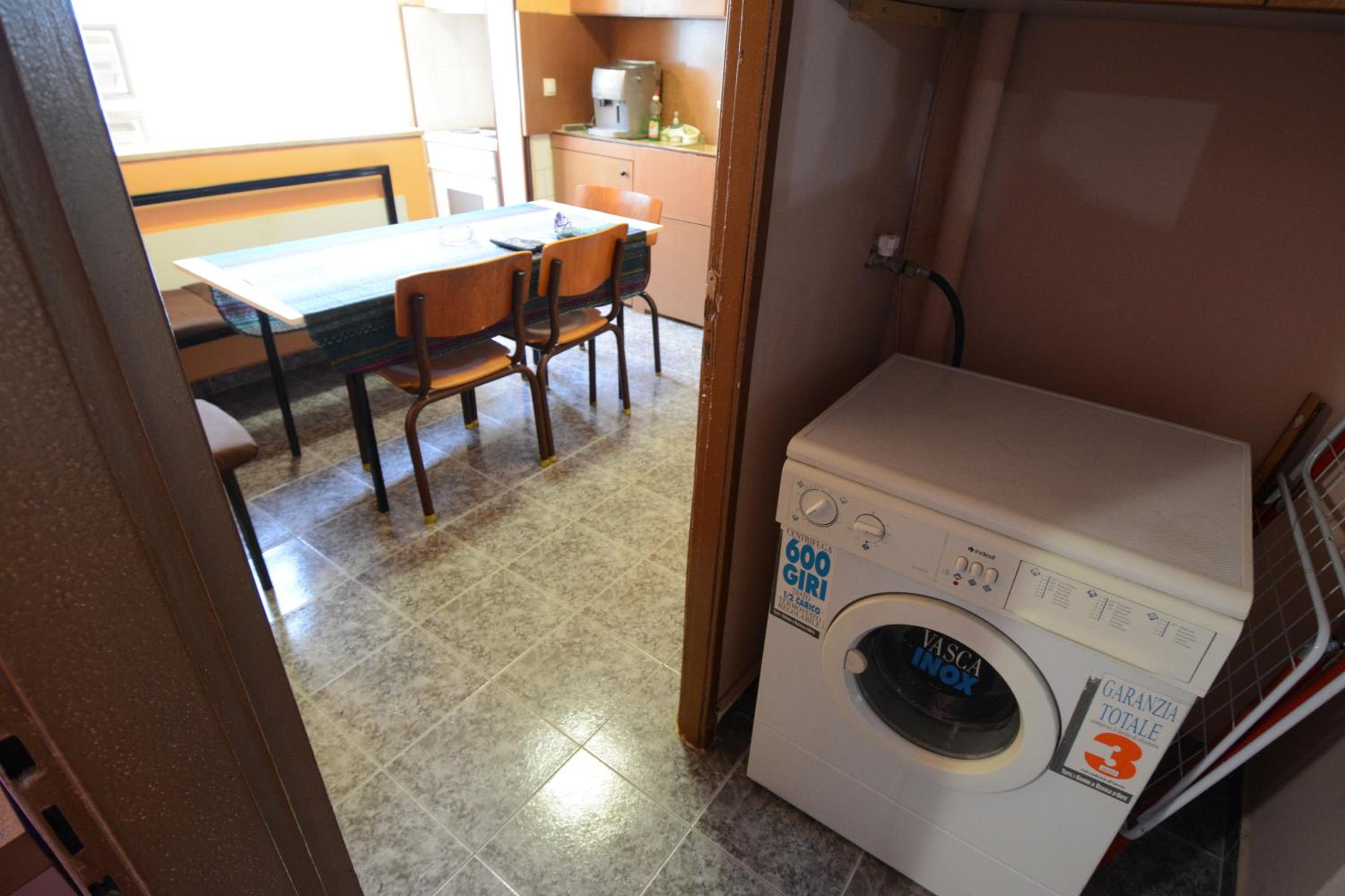Three-Bedroom Apartment - Photo 17