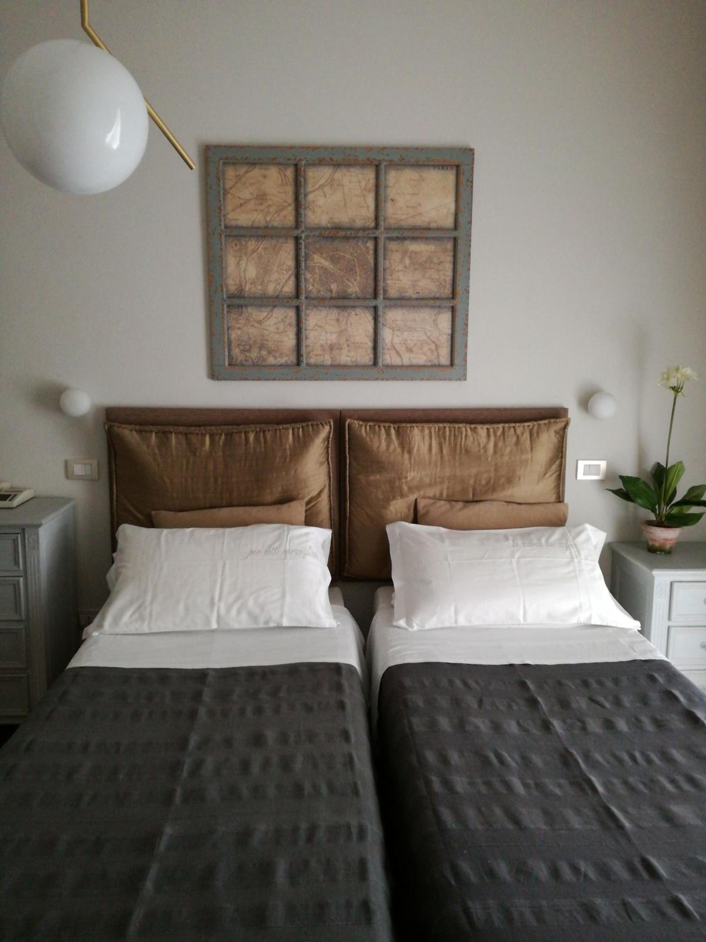 Standard Double Room - Photo 1