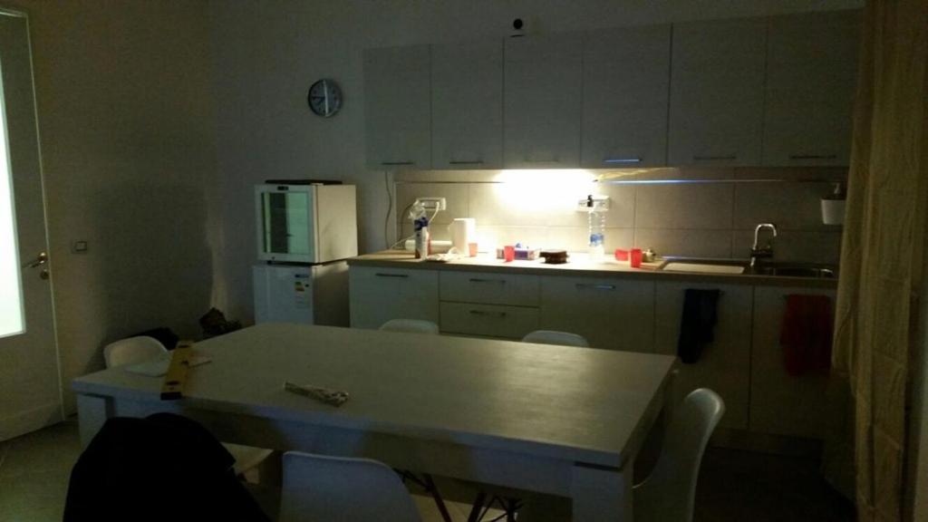 Double or Twin Room - Photo 8