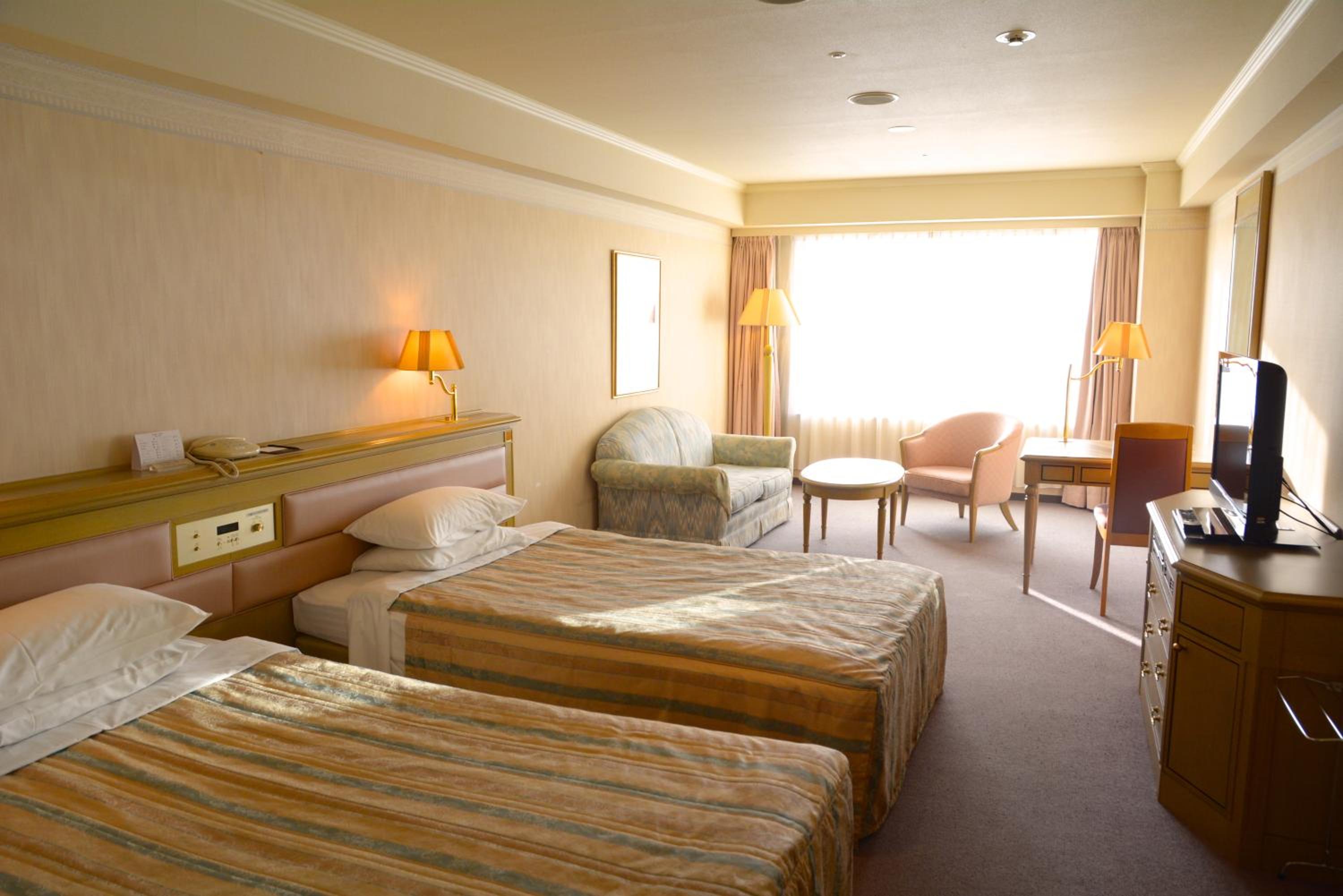 Twin Room - Photo 6