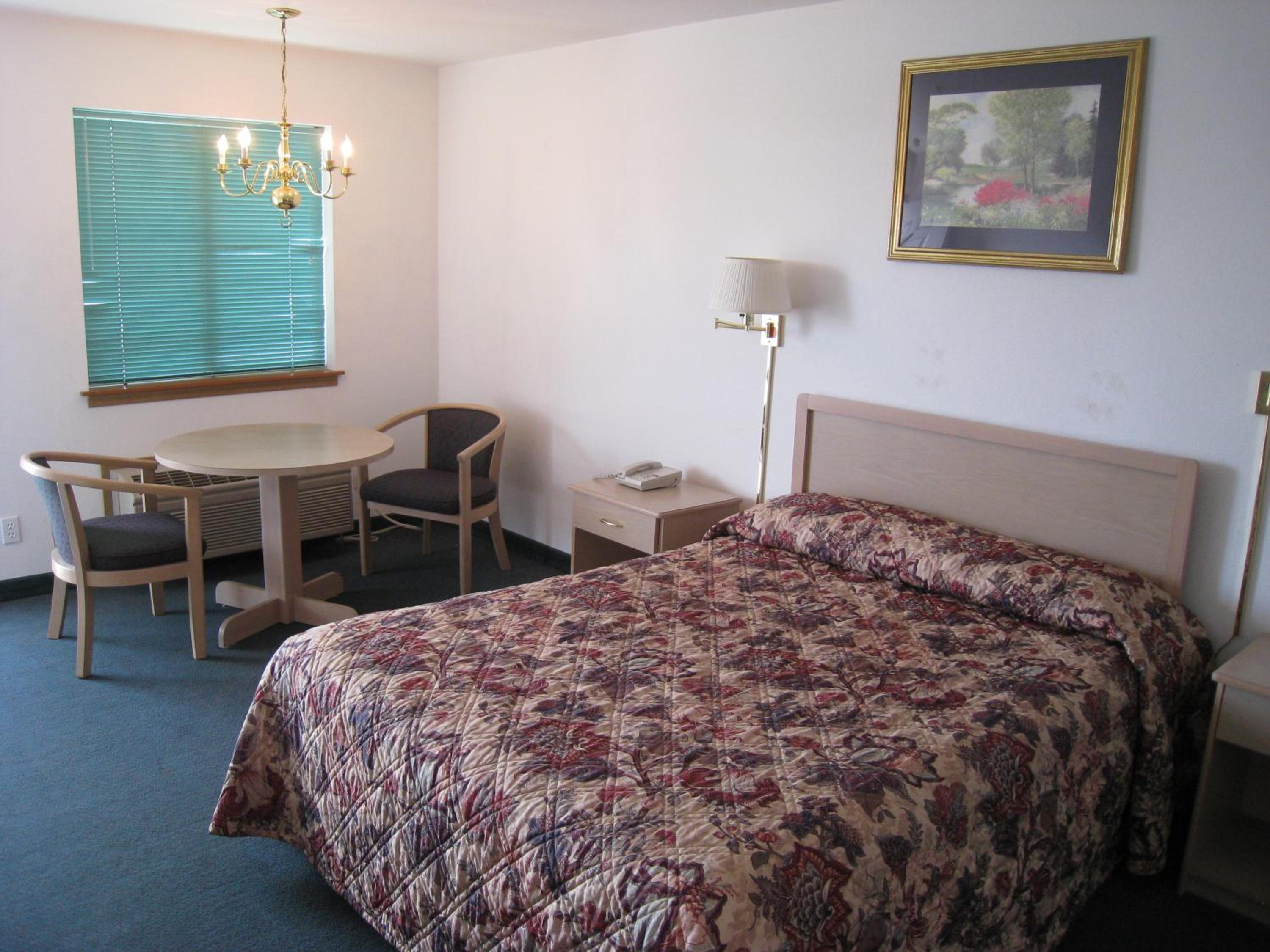 Queen Room