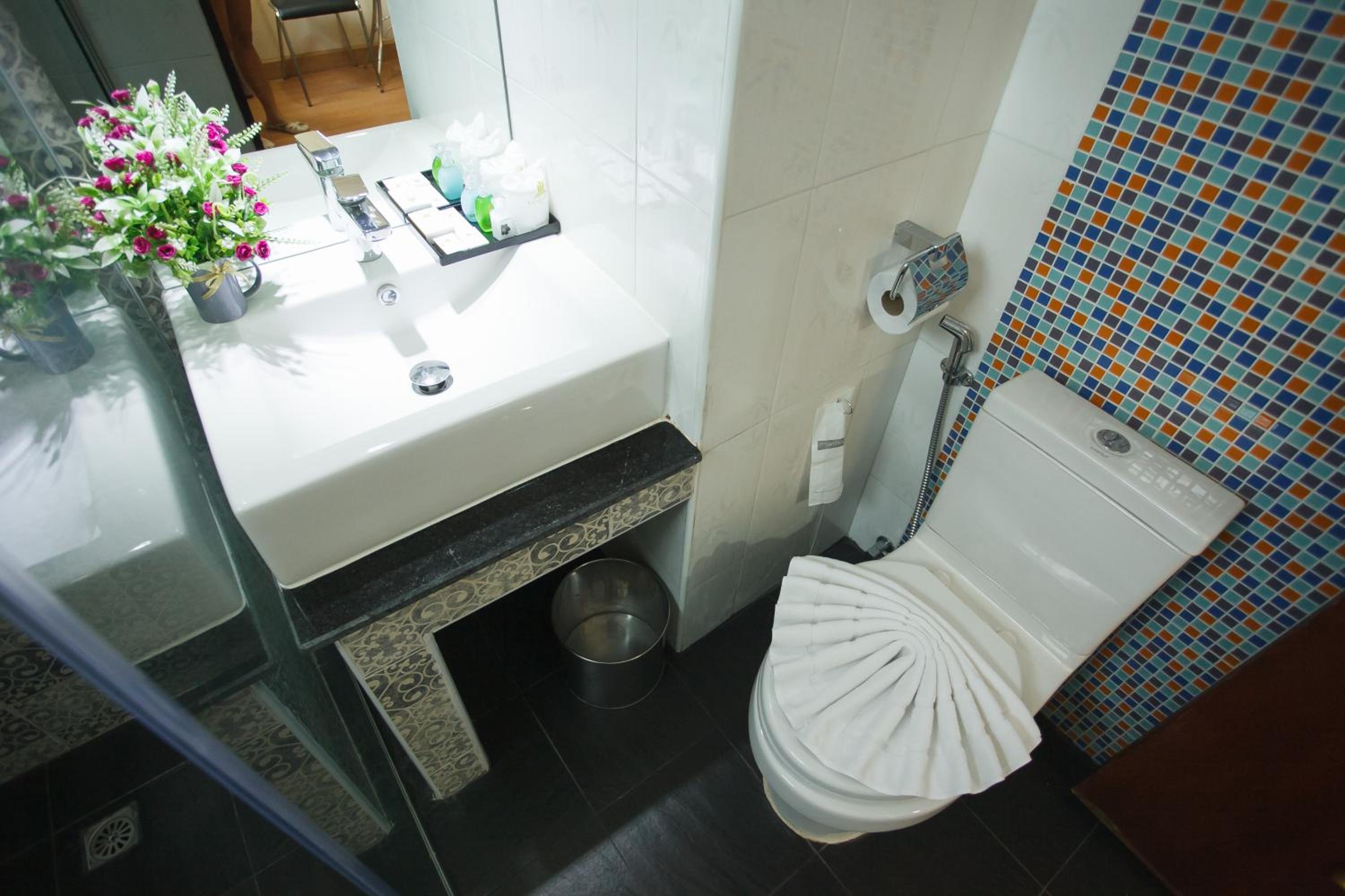 Standard Double Room - Photo 2