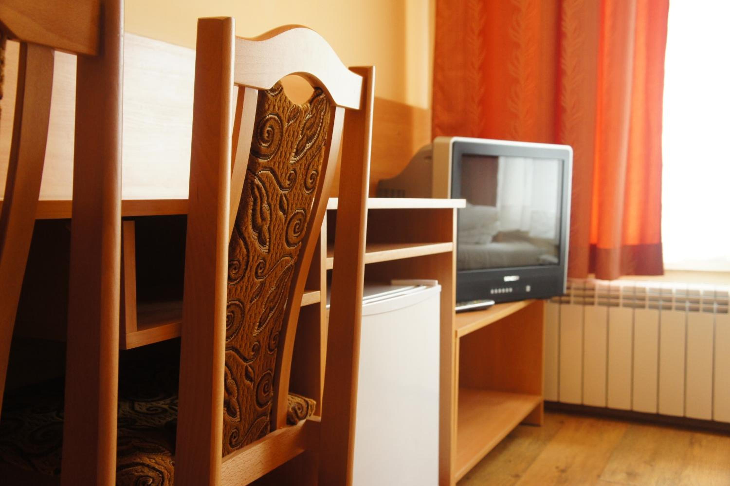 Quadruple Room - Photo 2