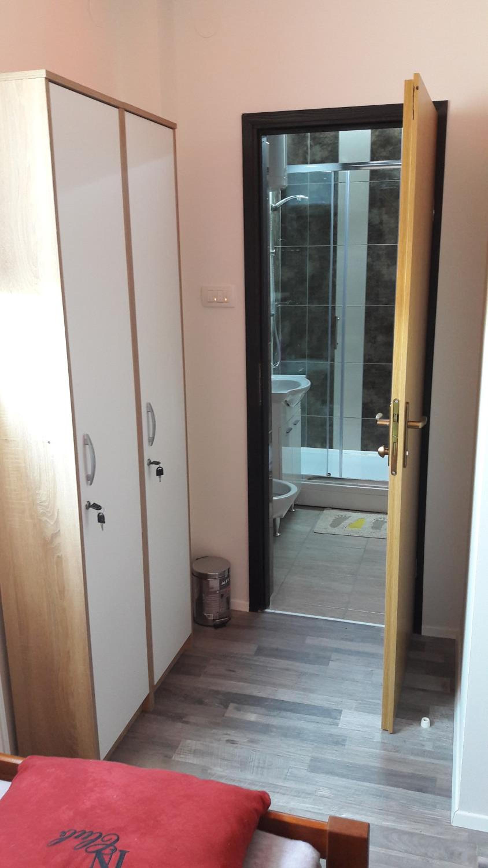 Deluxe Twin Room - Photo 6