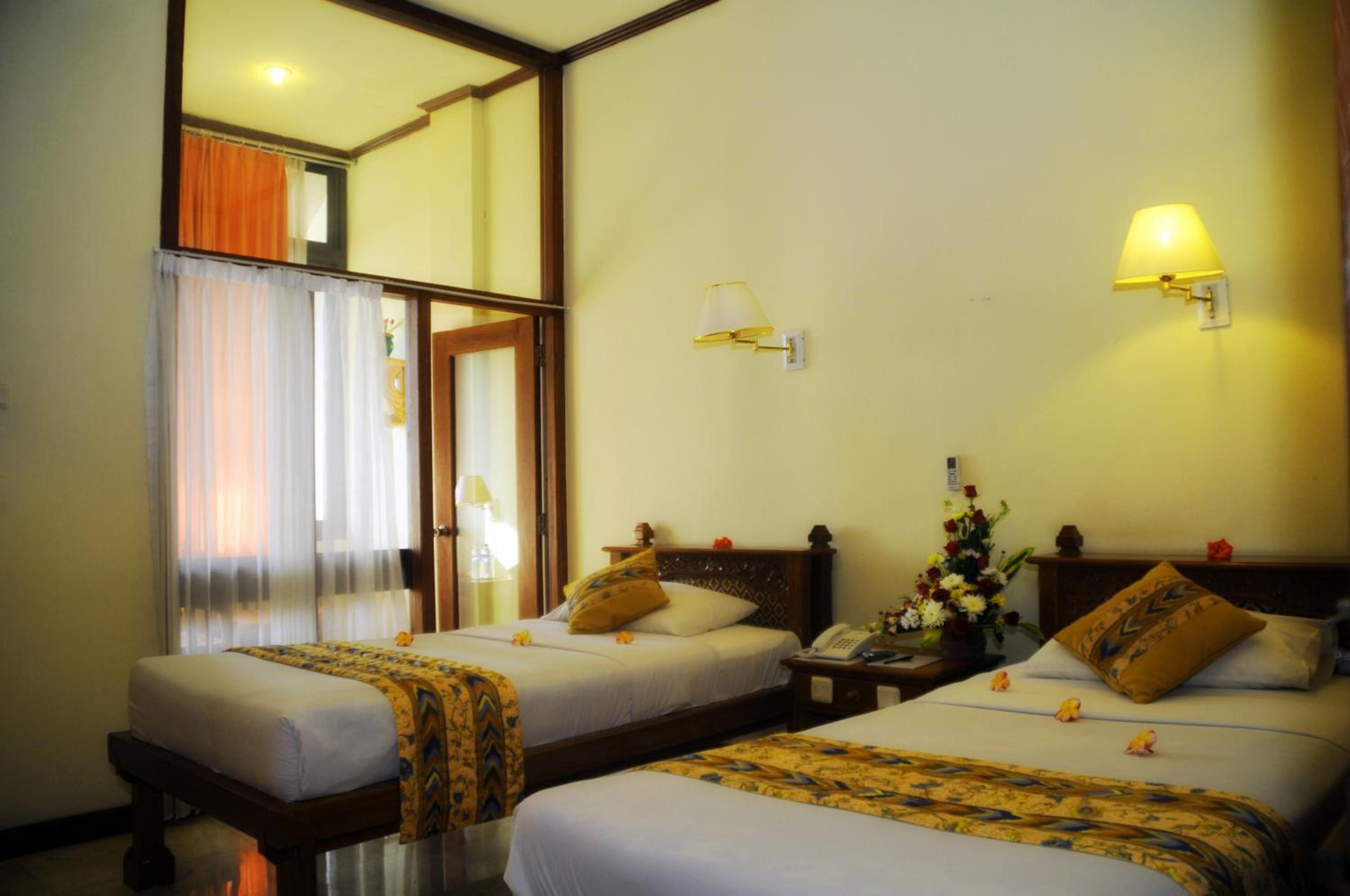 Standard Double or Twin Room - Photo 2