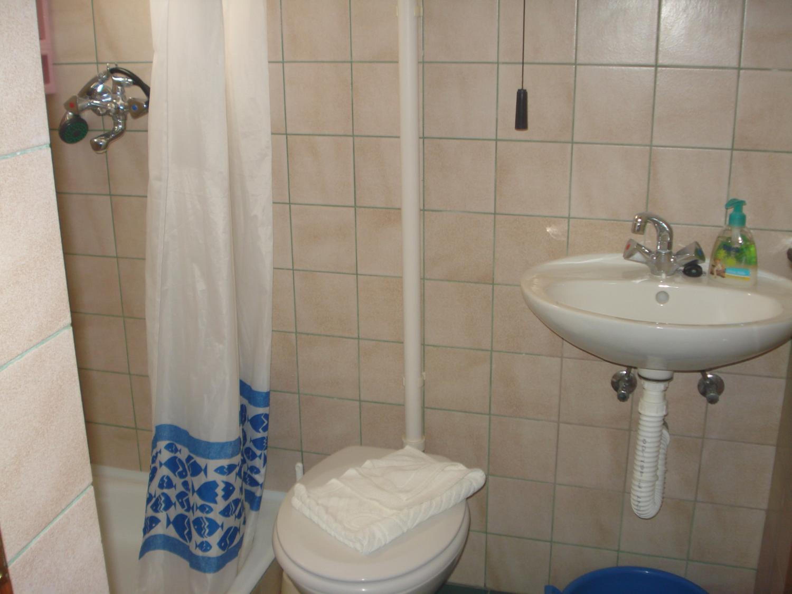 Studio (3 Adults) - Photo 7