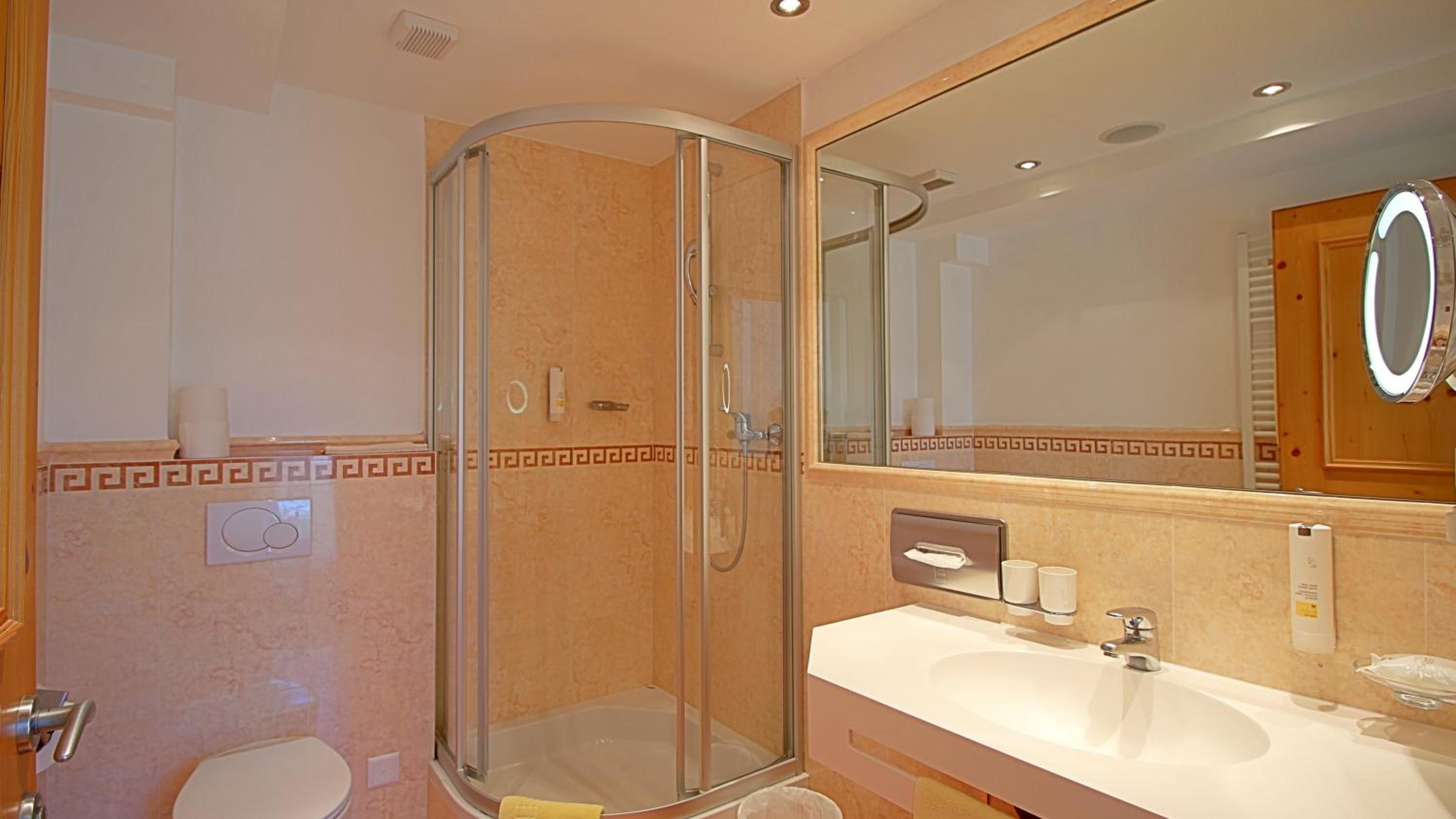Double Room - Photo 2