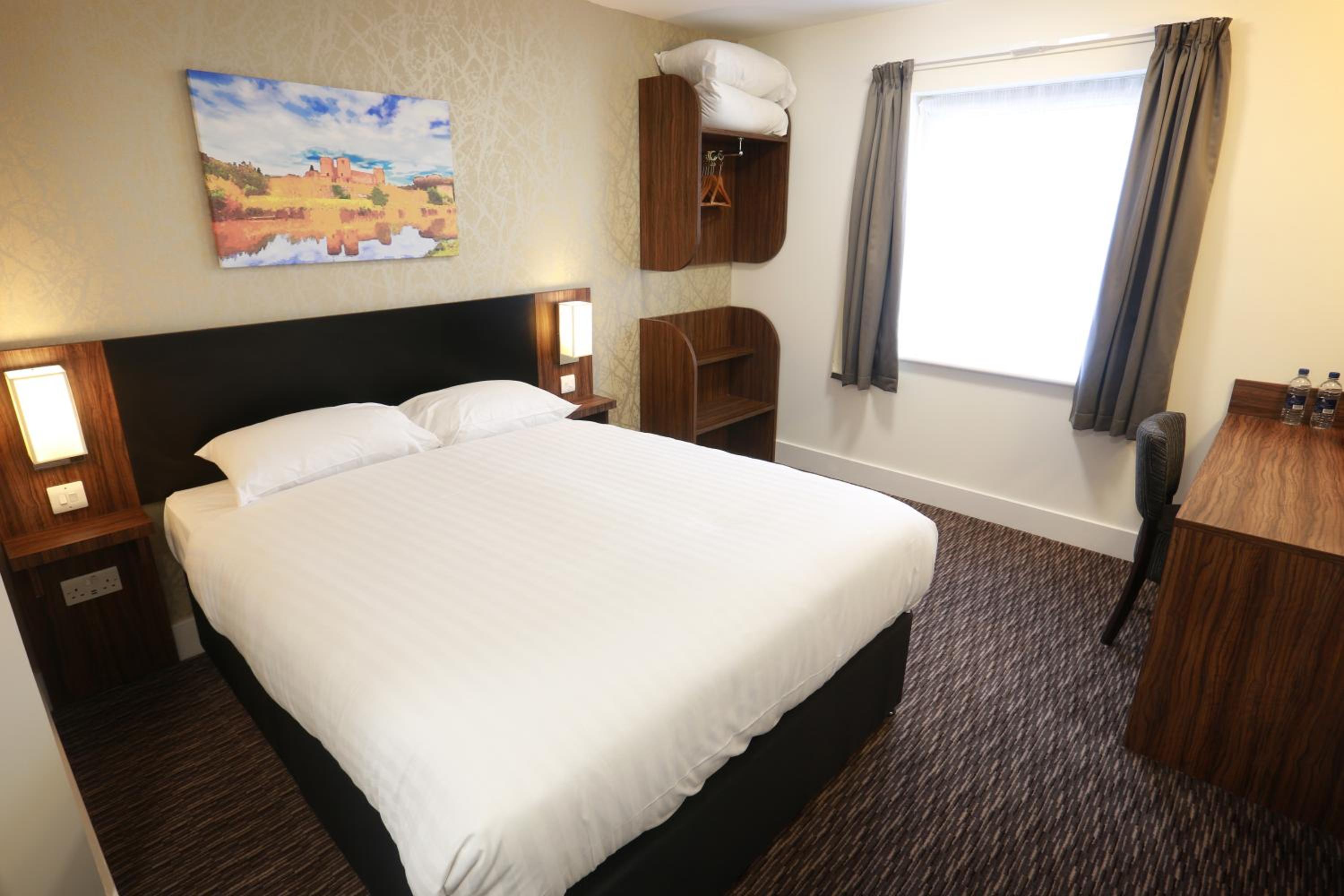 Standard Double Room - Photo 1