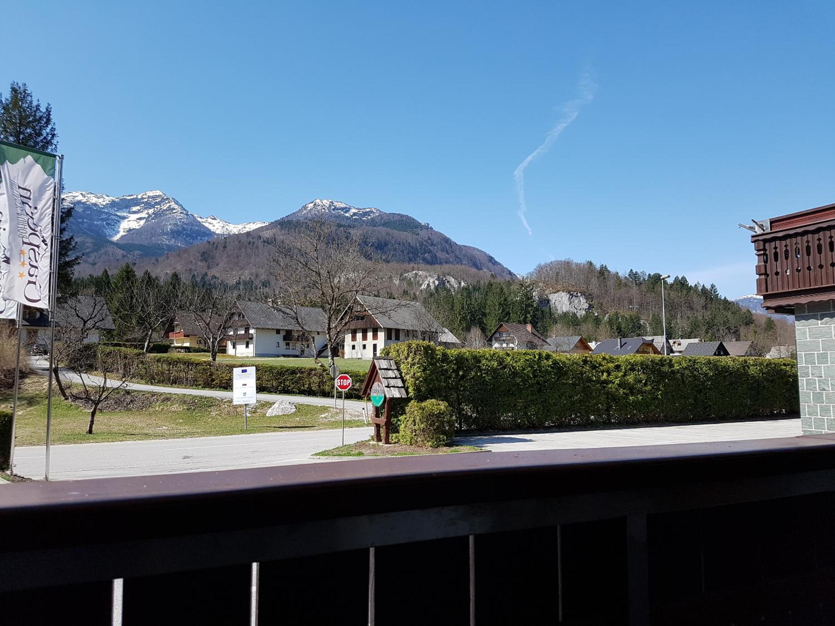 Double Room with Mountain View - Ground Floor - Photo 7
