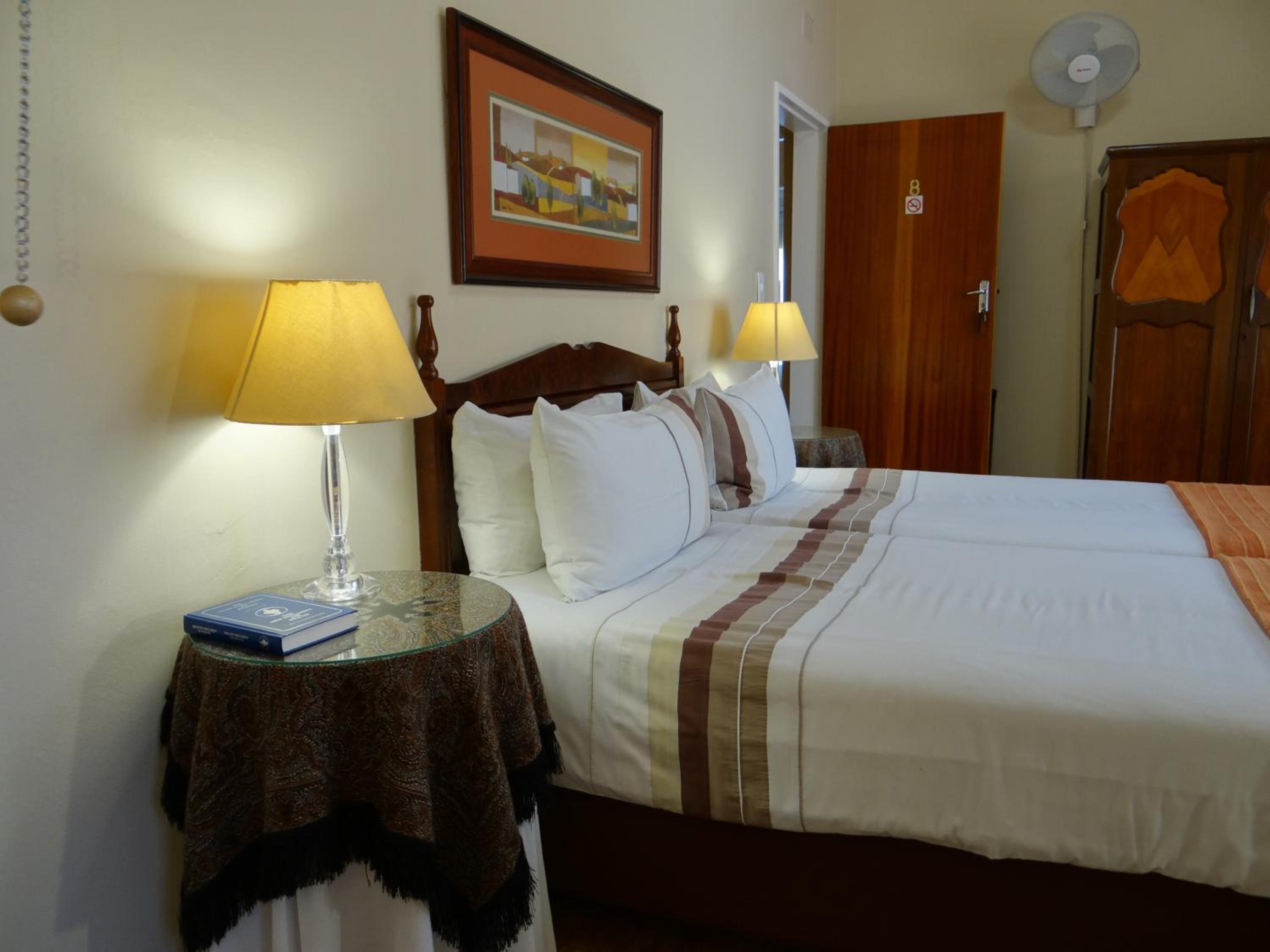 Budget Double Room photo 1