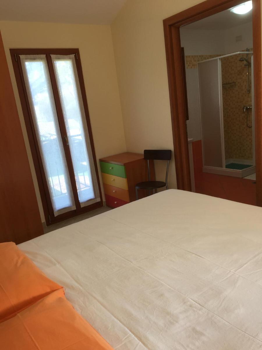 Double or Twin Room photo 3
