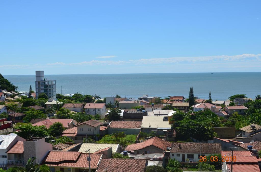 Apartment with Sea View photo 2