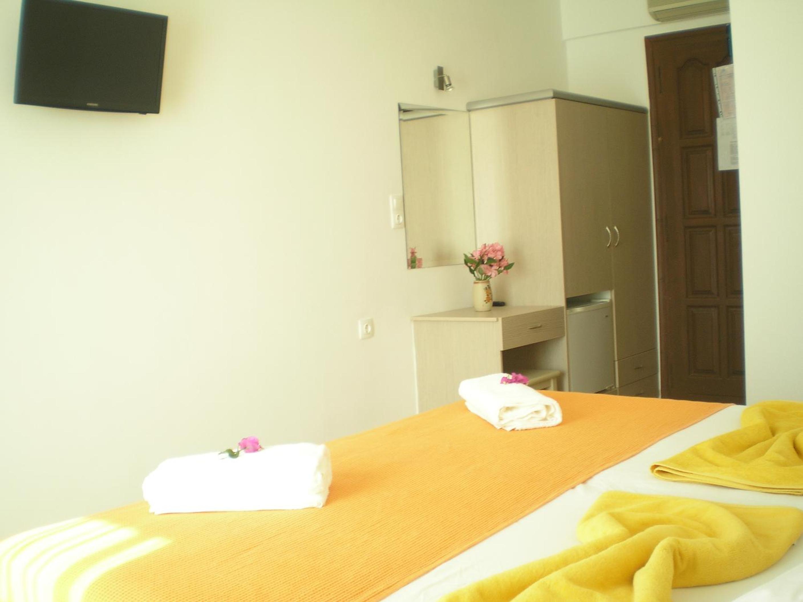Double Room with Sea View photo 2