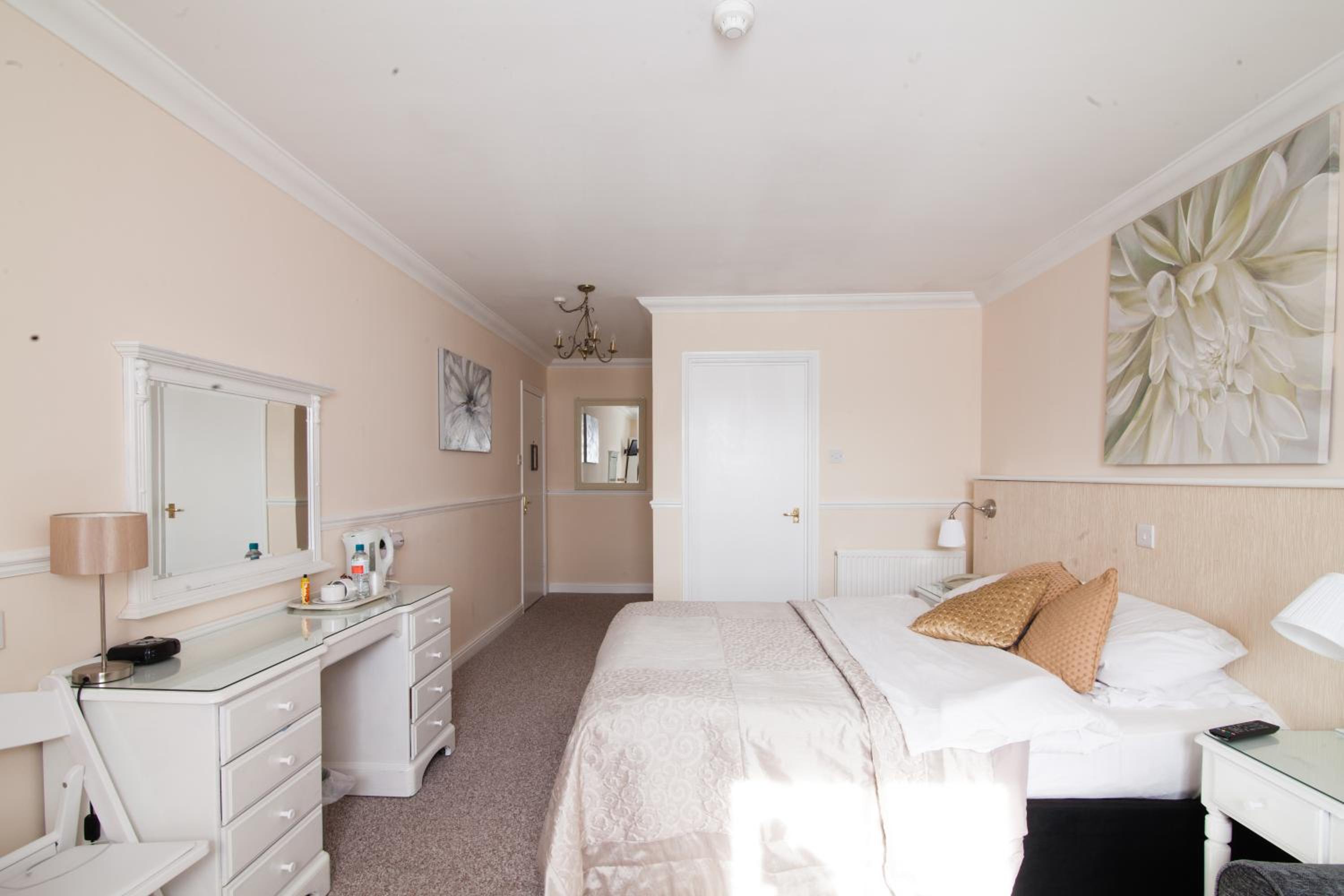 Double Room - Photo 1