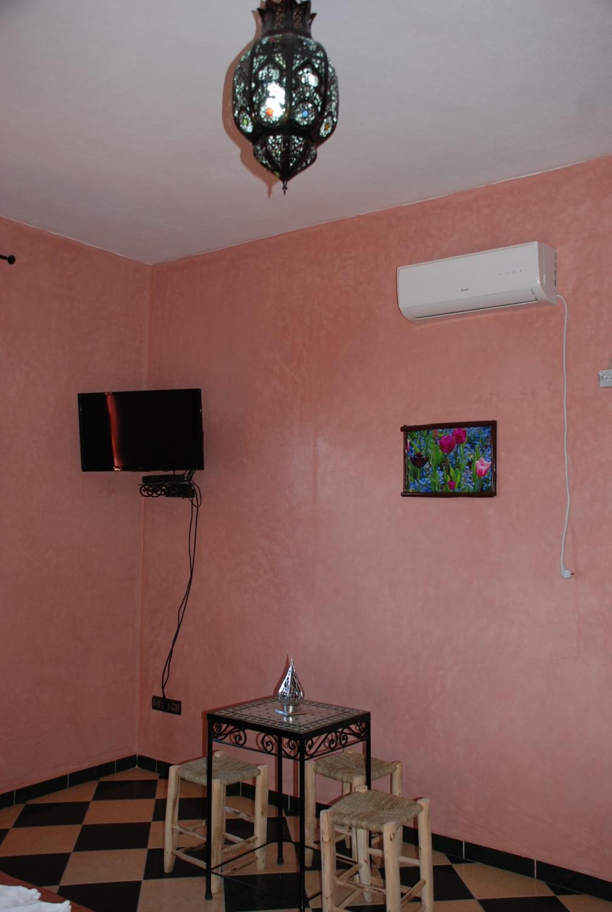 Triple Room - Photo 6