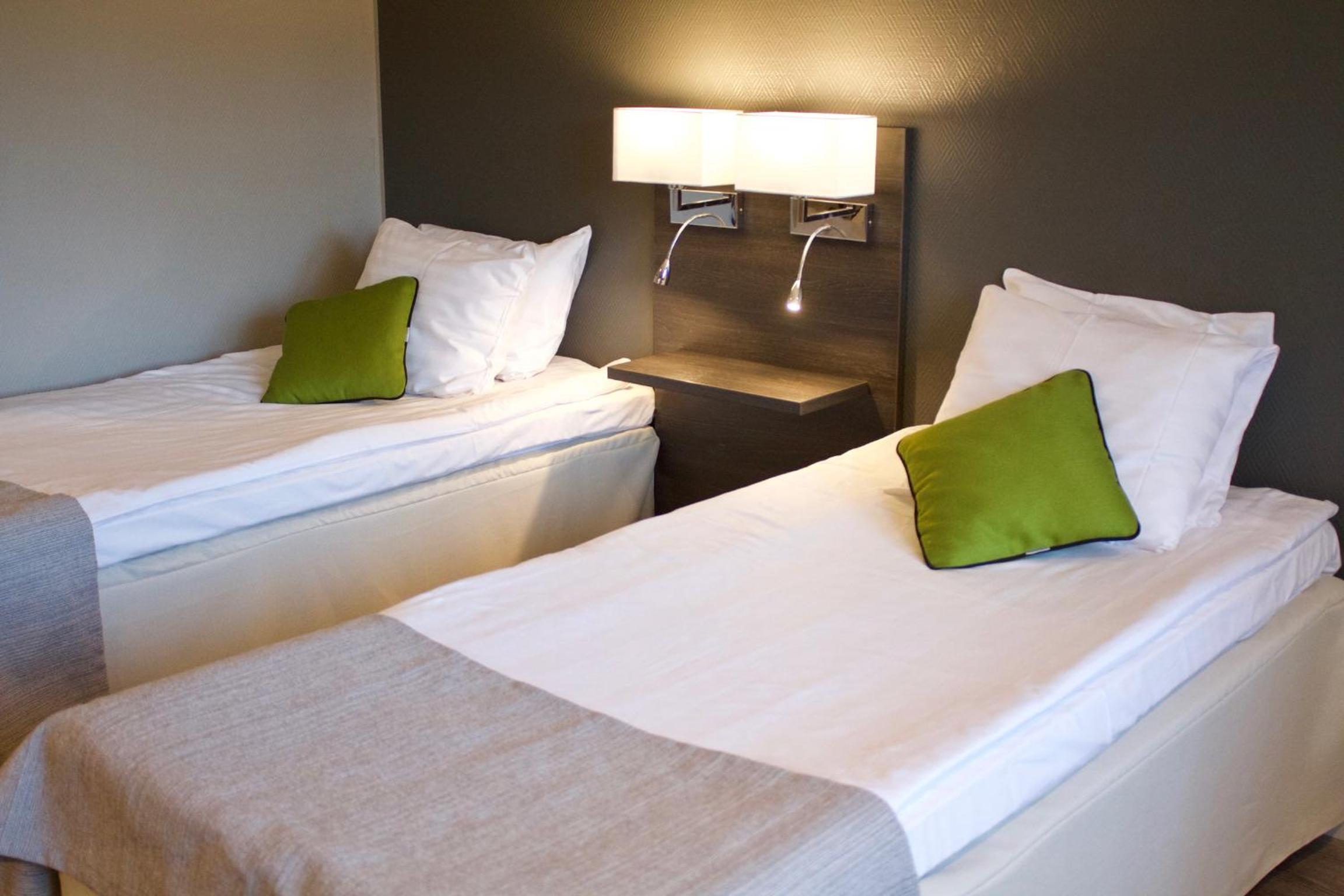 Standard Twin Room photo 2