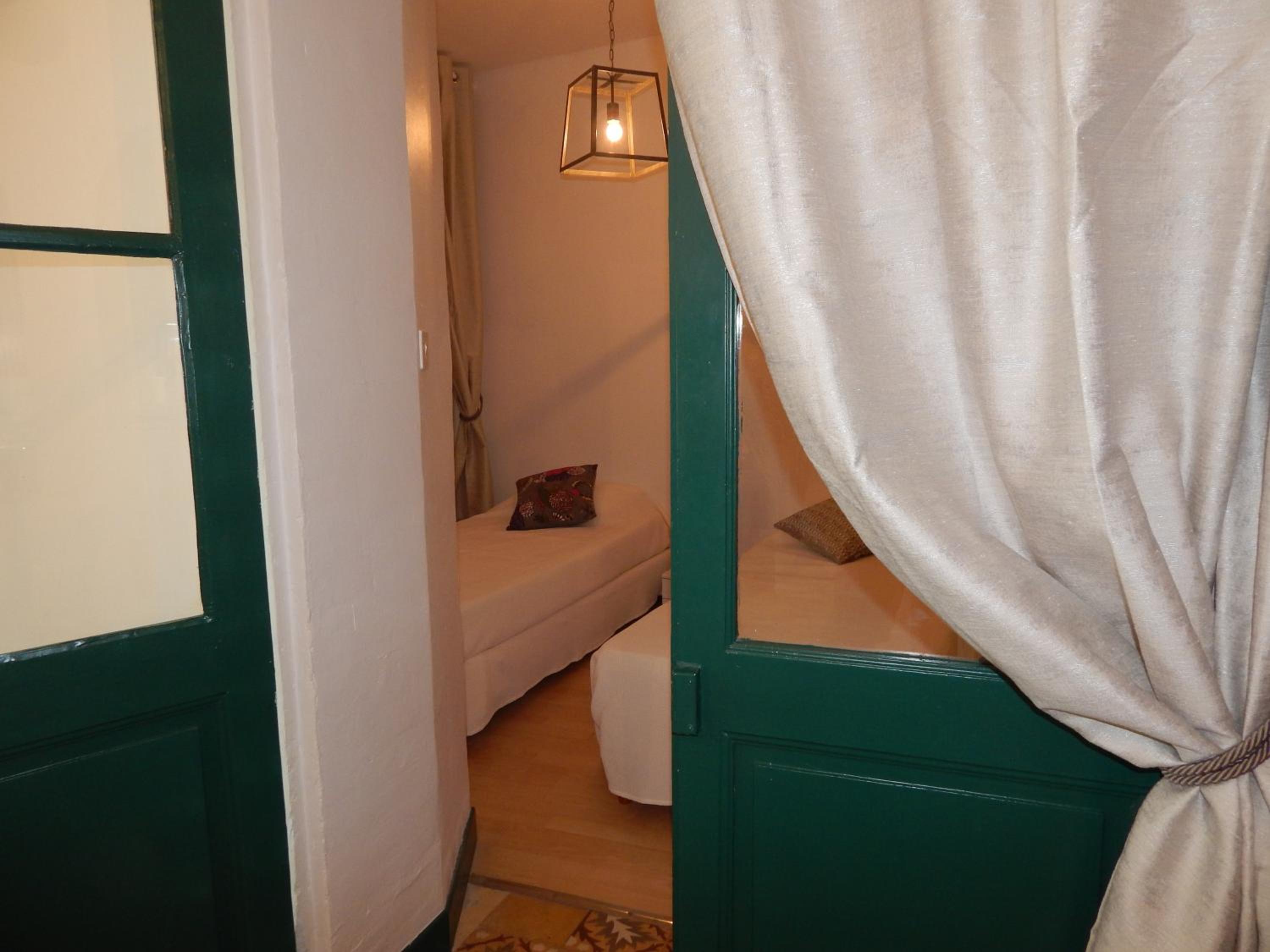 Apartment - Ground Floor - Photo 5