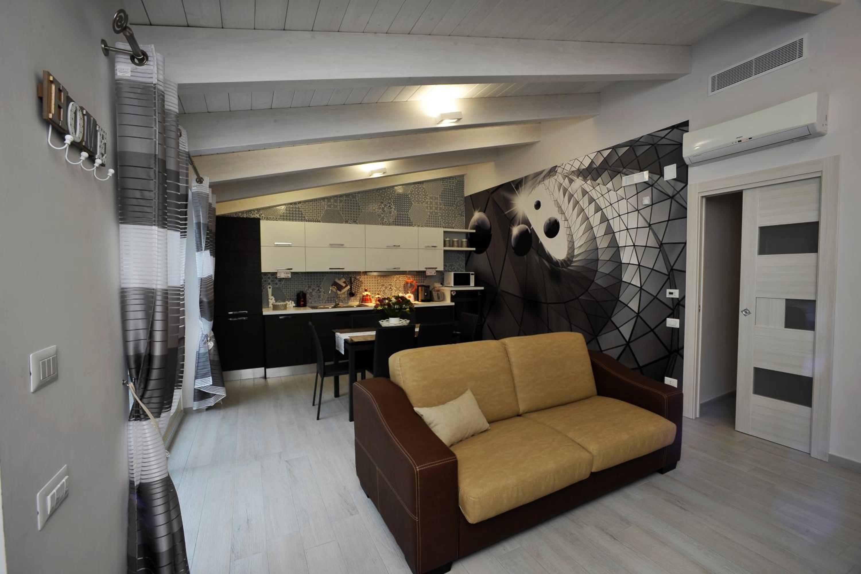 Deluxe Apartment - Photo 25