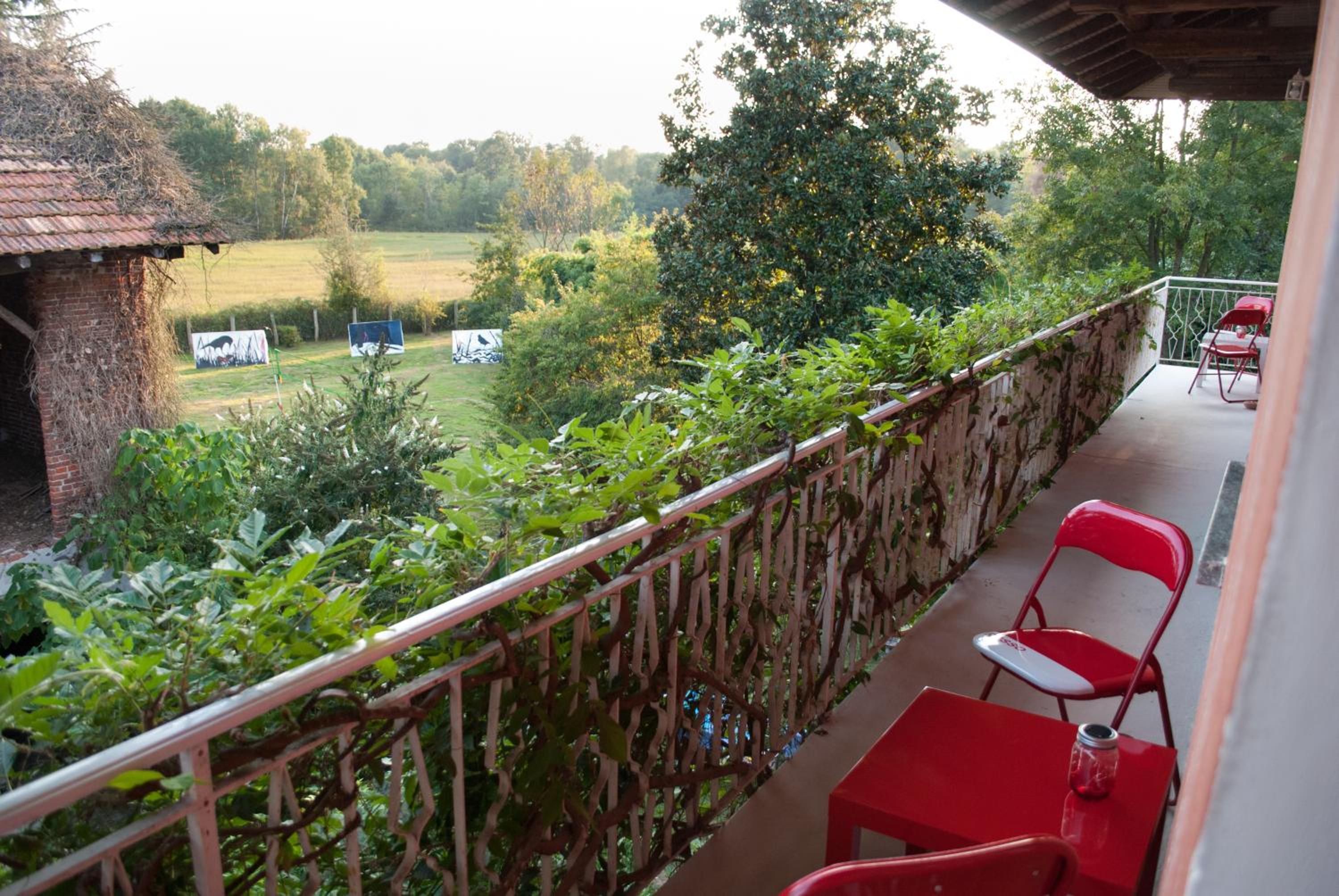 Double Room with Balcony - Photo 4