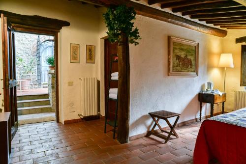 Double or Twin Room with Private Bathroom photo 1