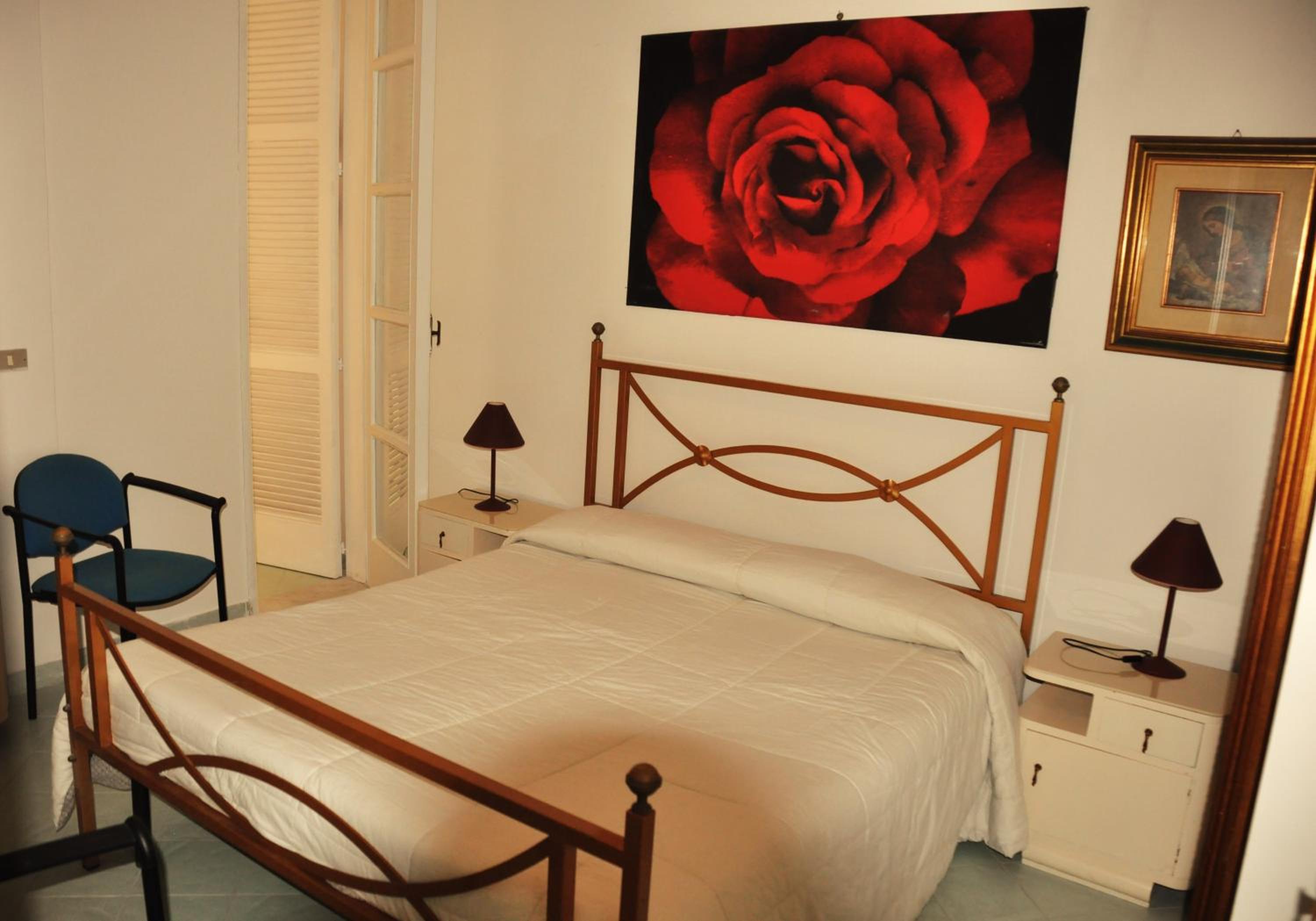 Two-Bedroom Apartment With Sea View And Balcony