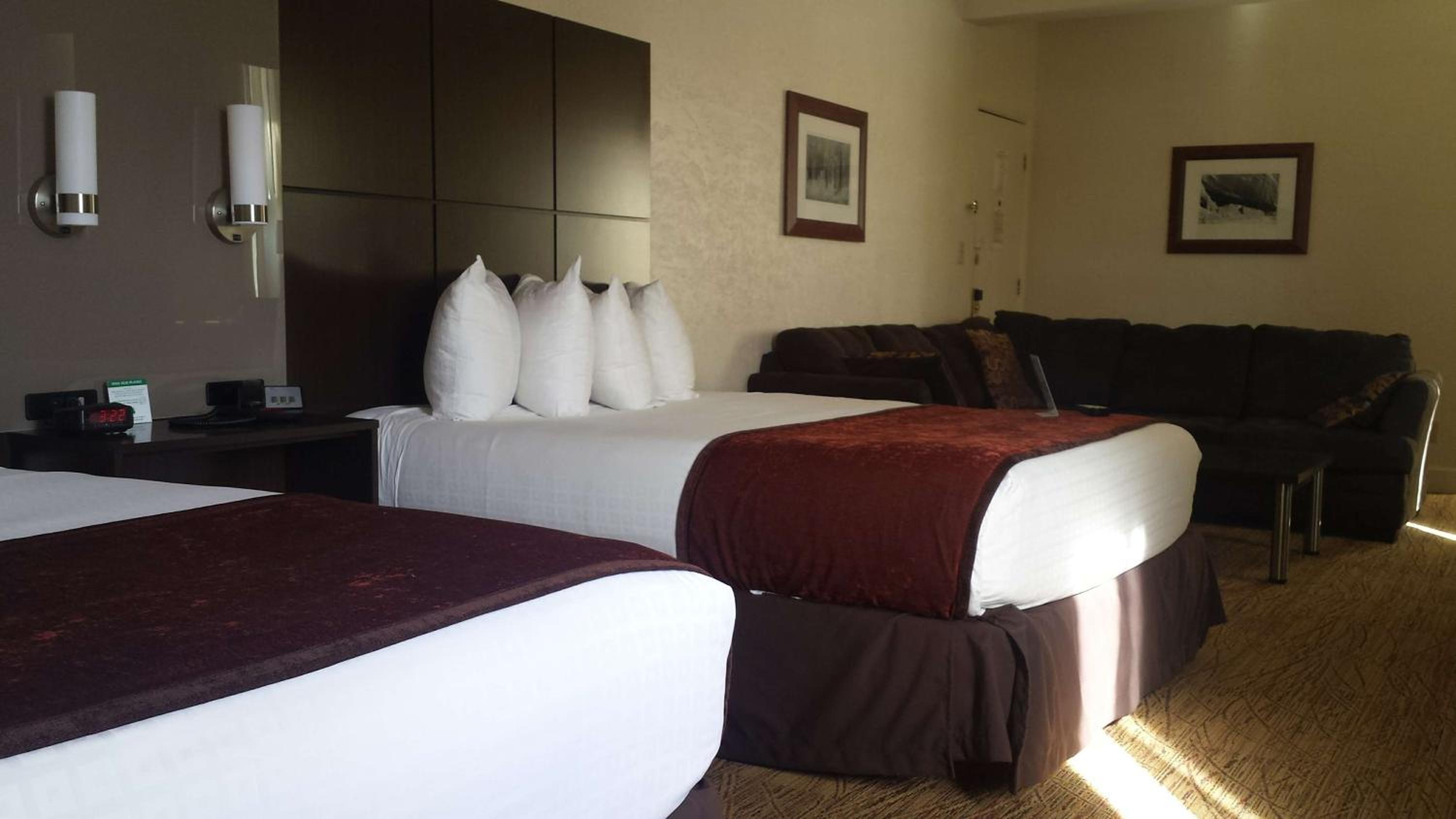 Family Suite - Non-Smoking - Photo 3