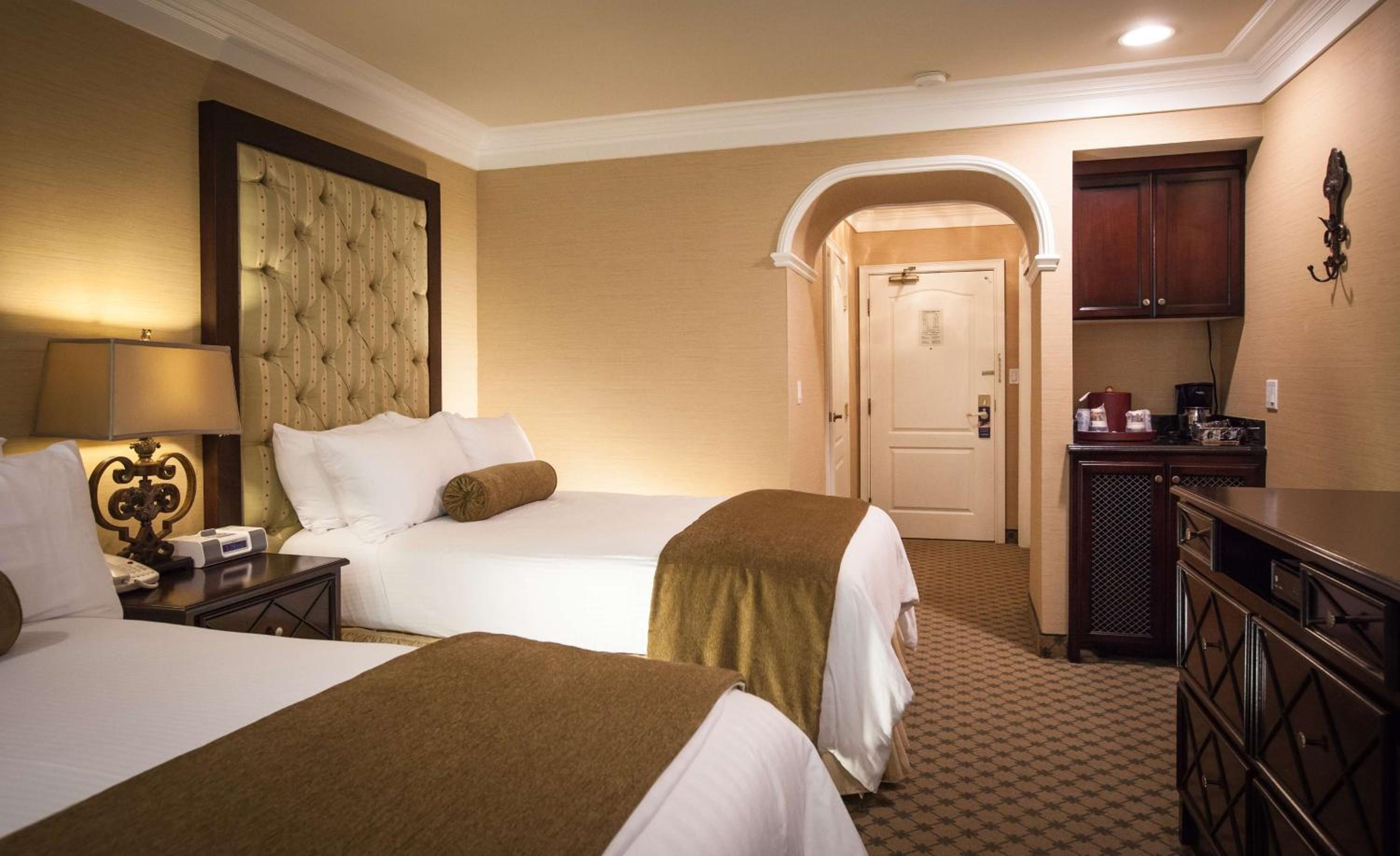 Double Room with 2 Double Beds - Non-Smoking