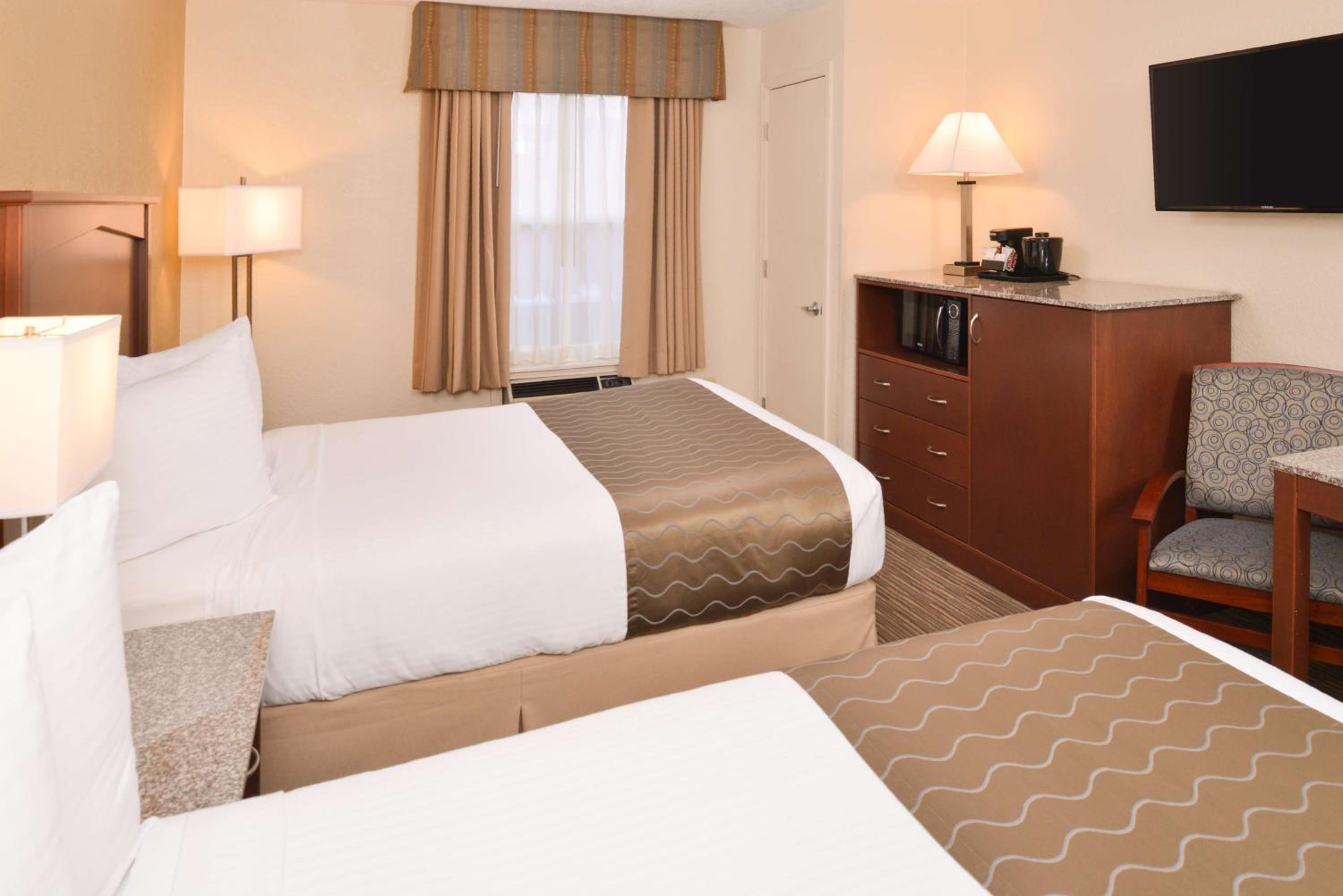 Double Room with Two Double Beds - Second Floor - Photo 15
