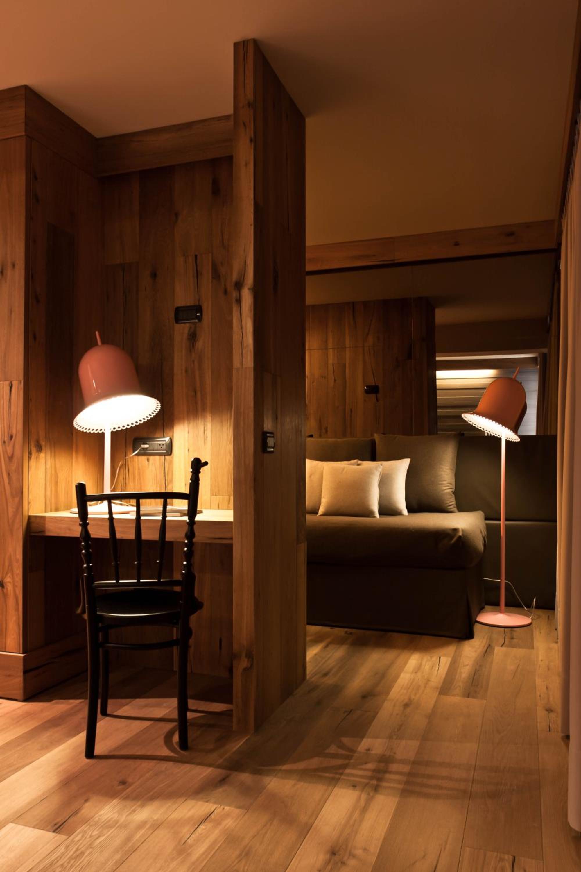 Suite - Photo 2