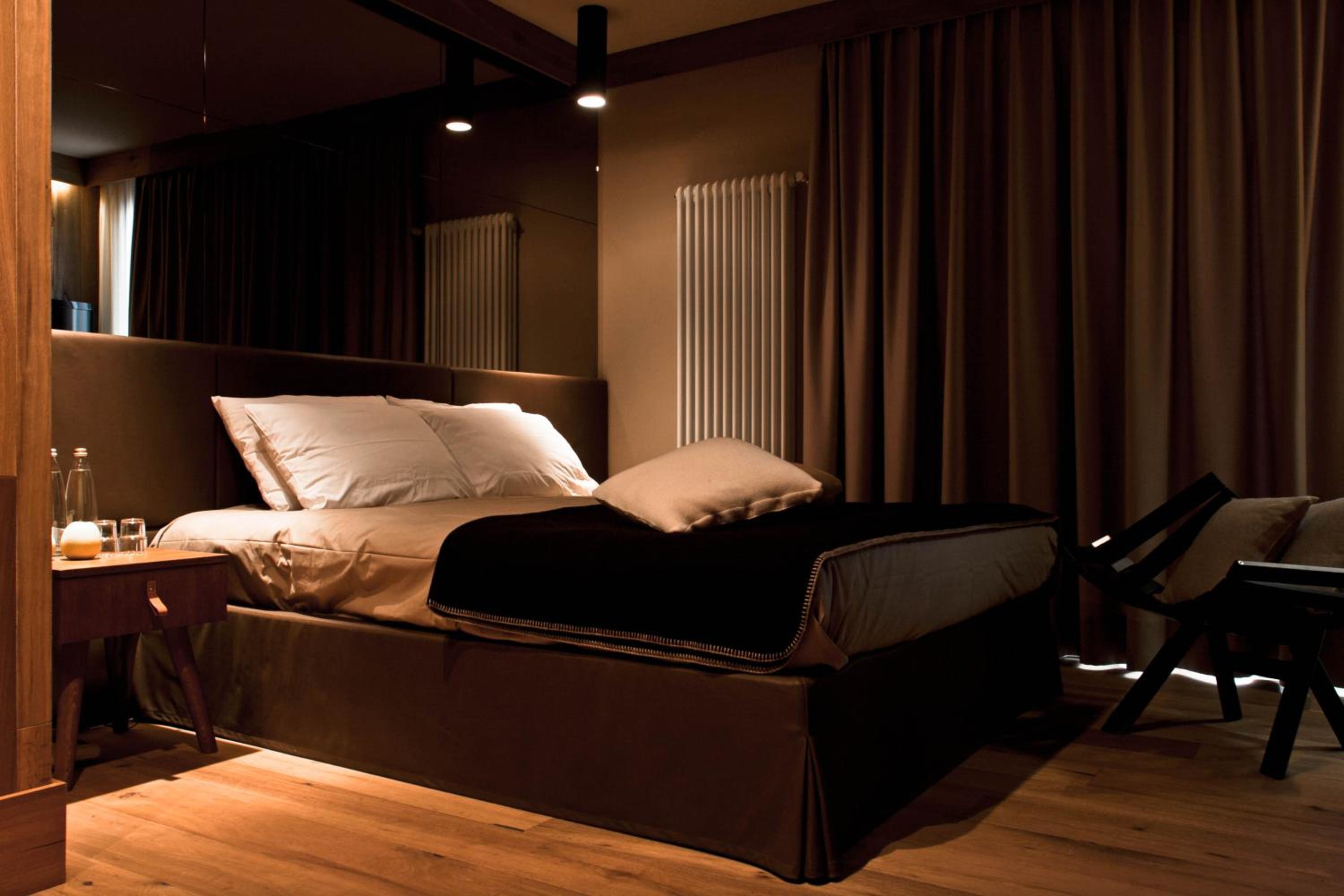 Junior Suite (2 Adults) - Photo 3