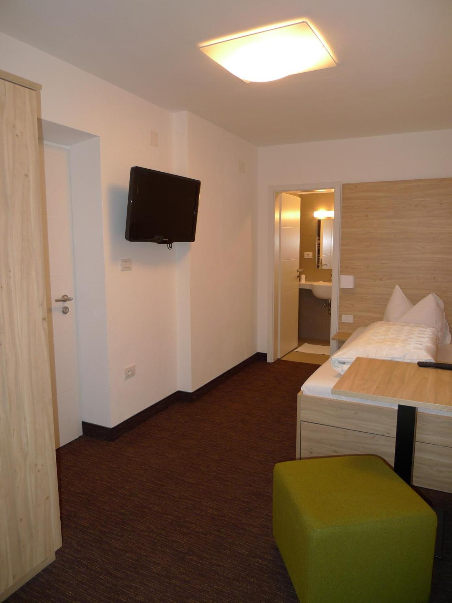 Single Room with Mountain View photo 3