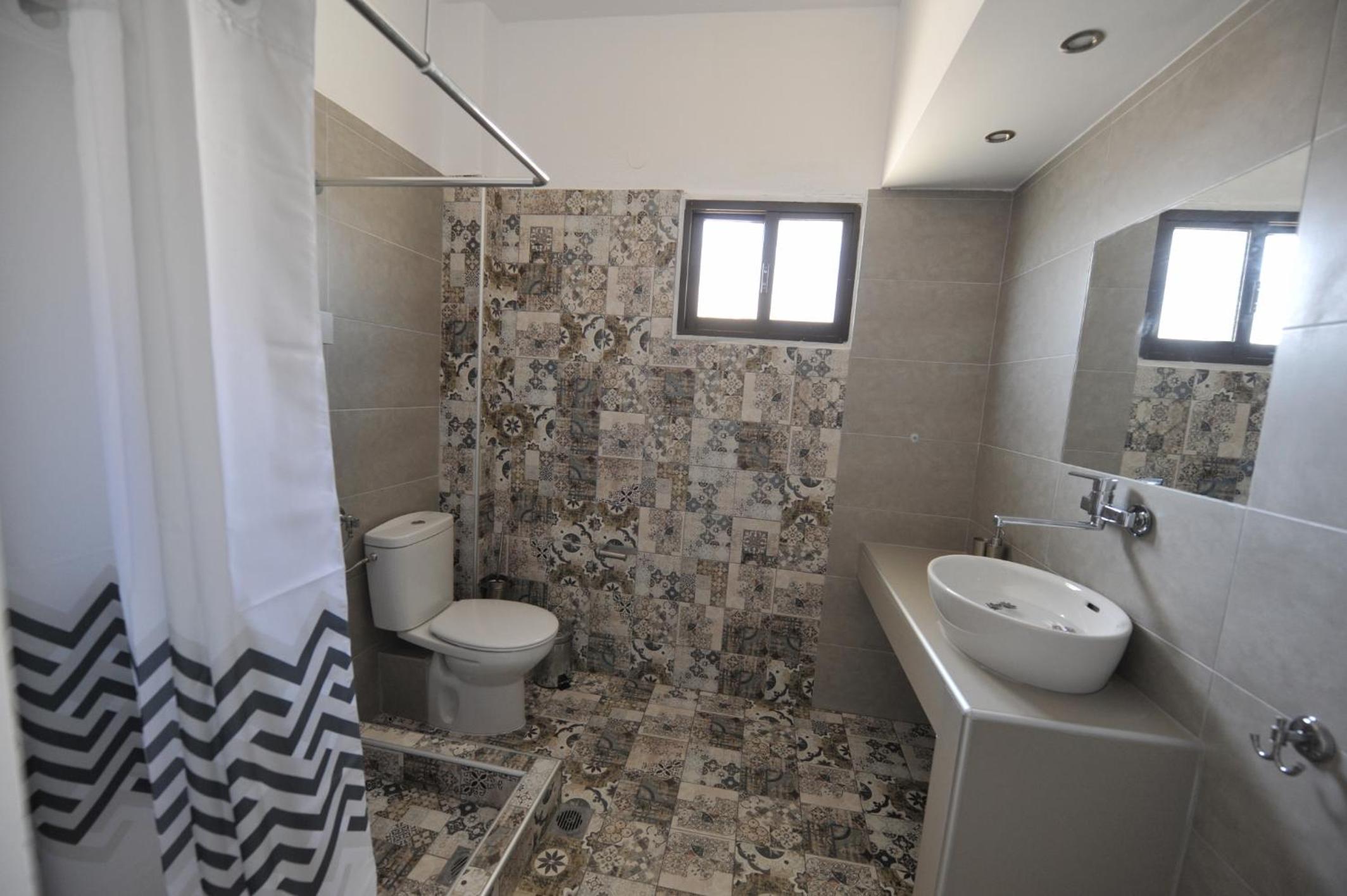 Studio with Balcony (2 Adults) photo 2