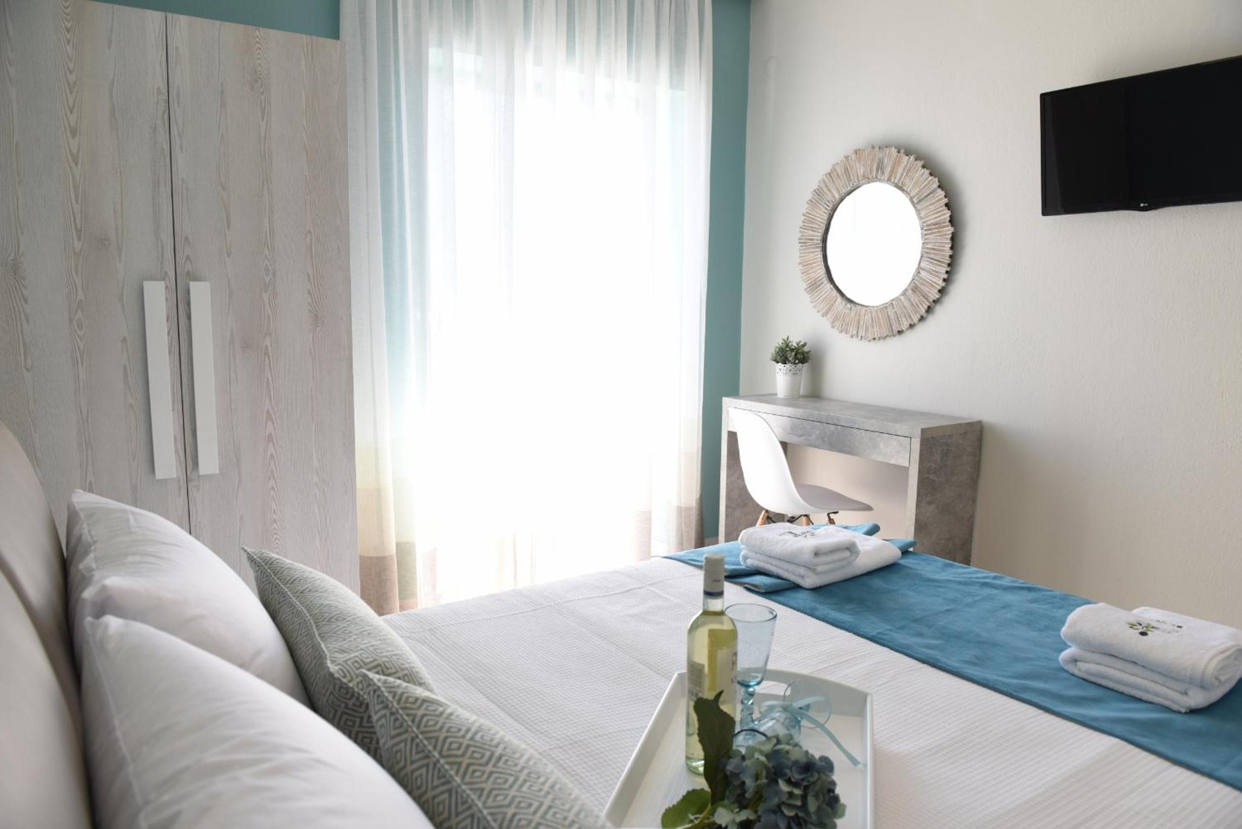 One-Bedroom Apartment (2 Adults) photo 3