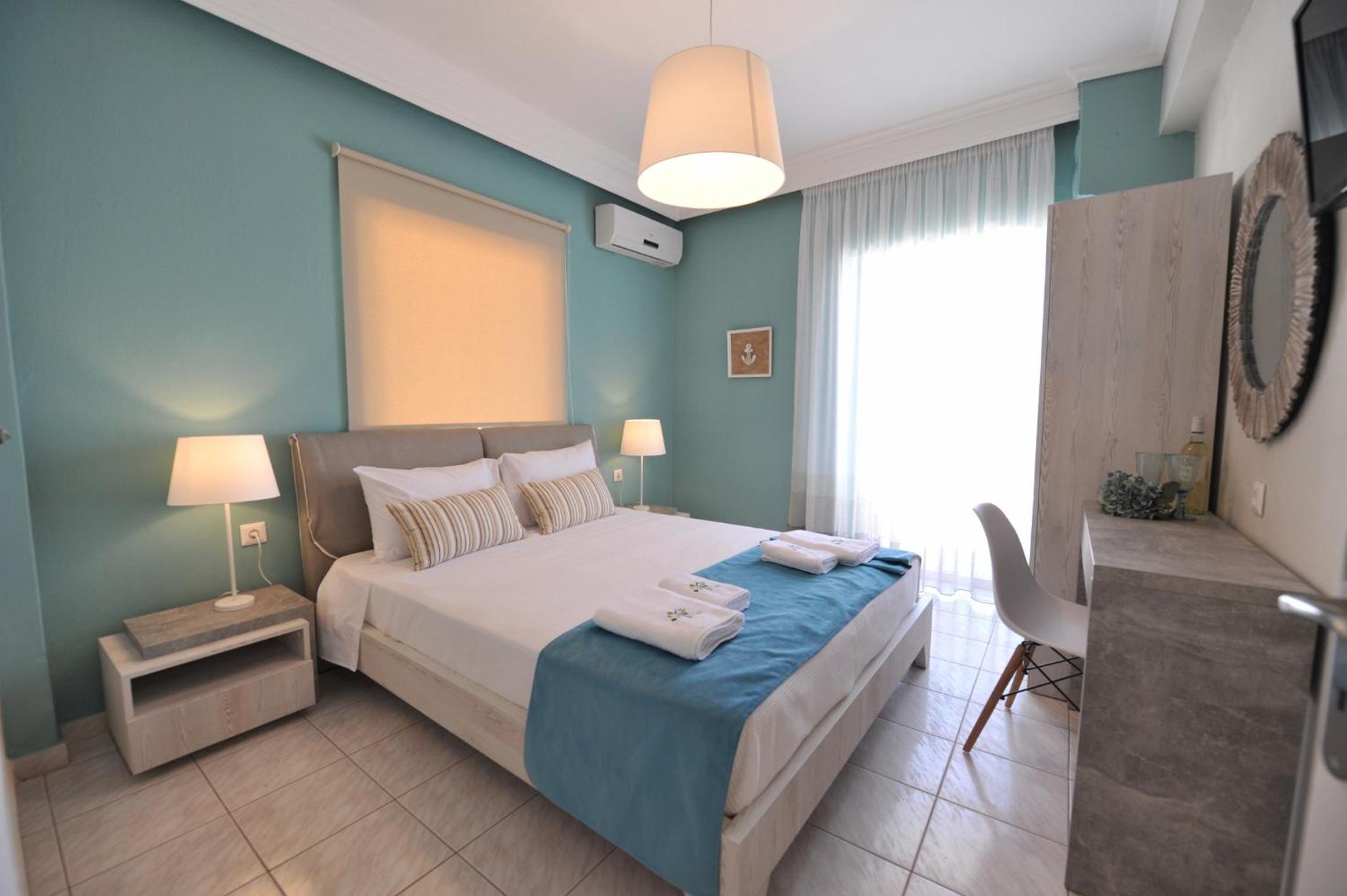 One-Bedroom Apartment (3 Adults) photo 3