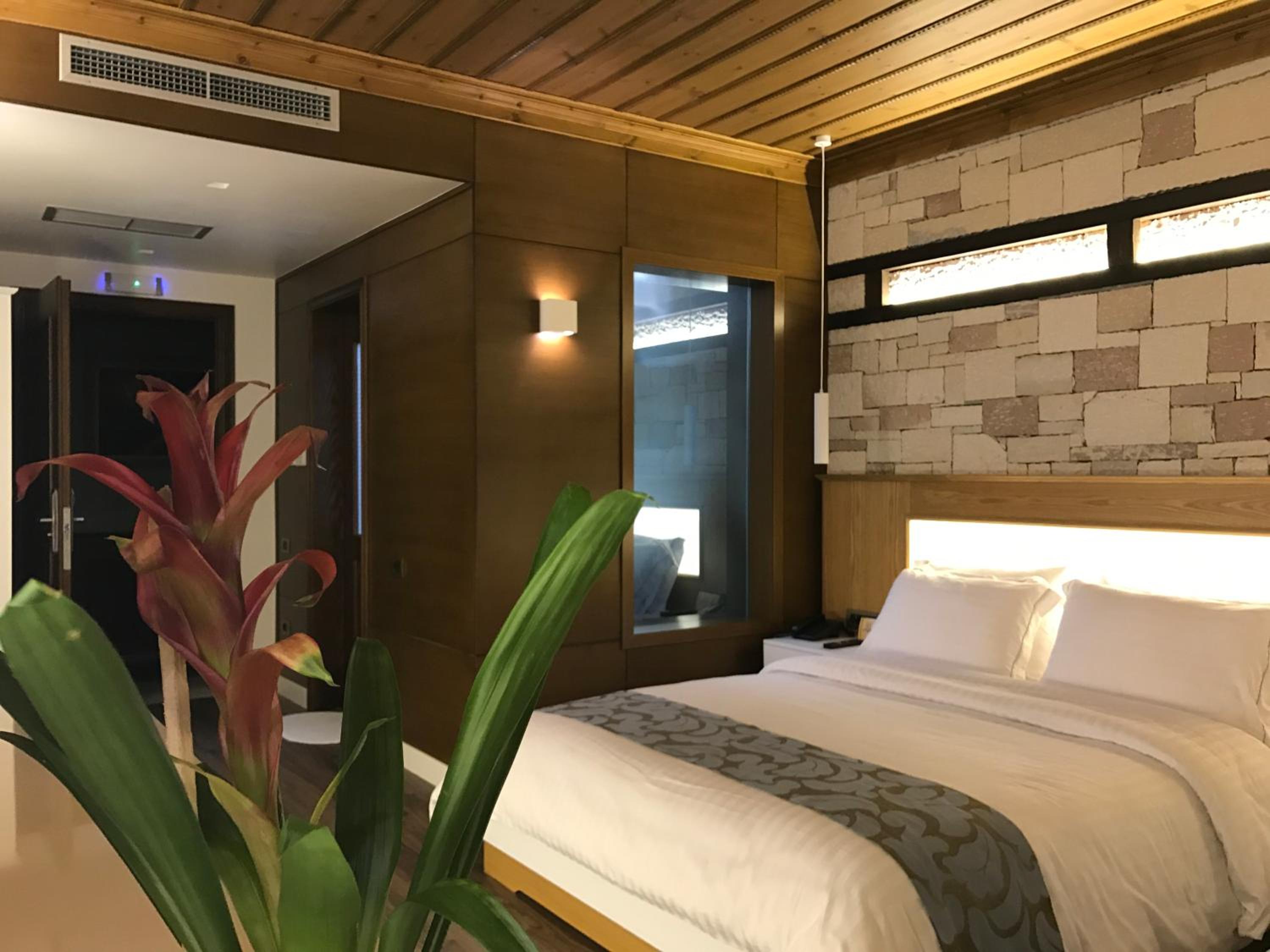 Triple Room with Balcony
